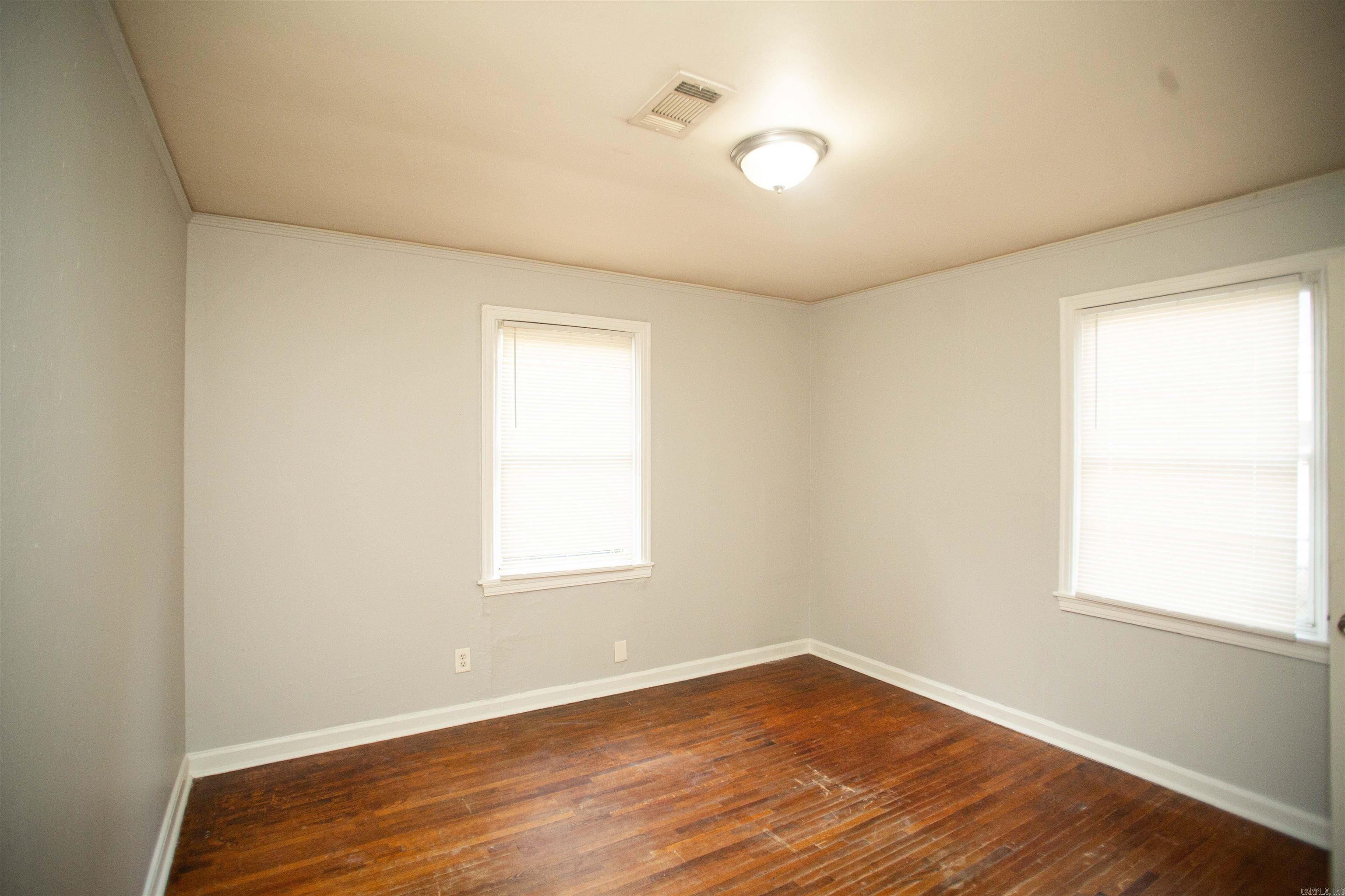 301 Boggs Street Property Photo 14