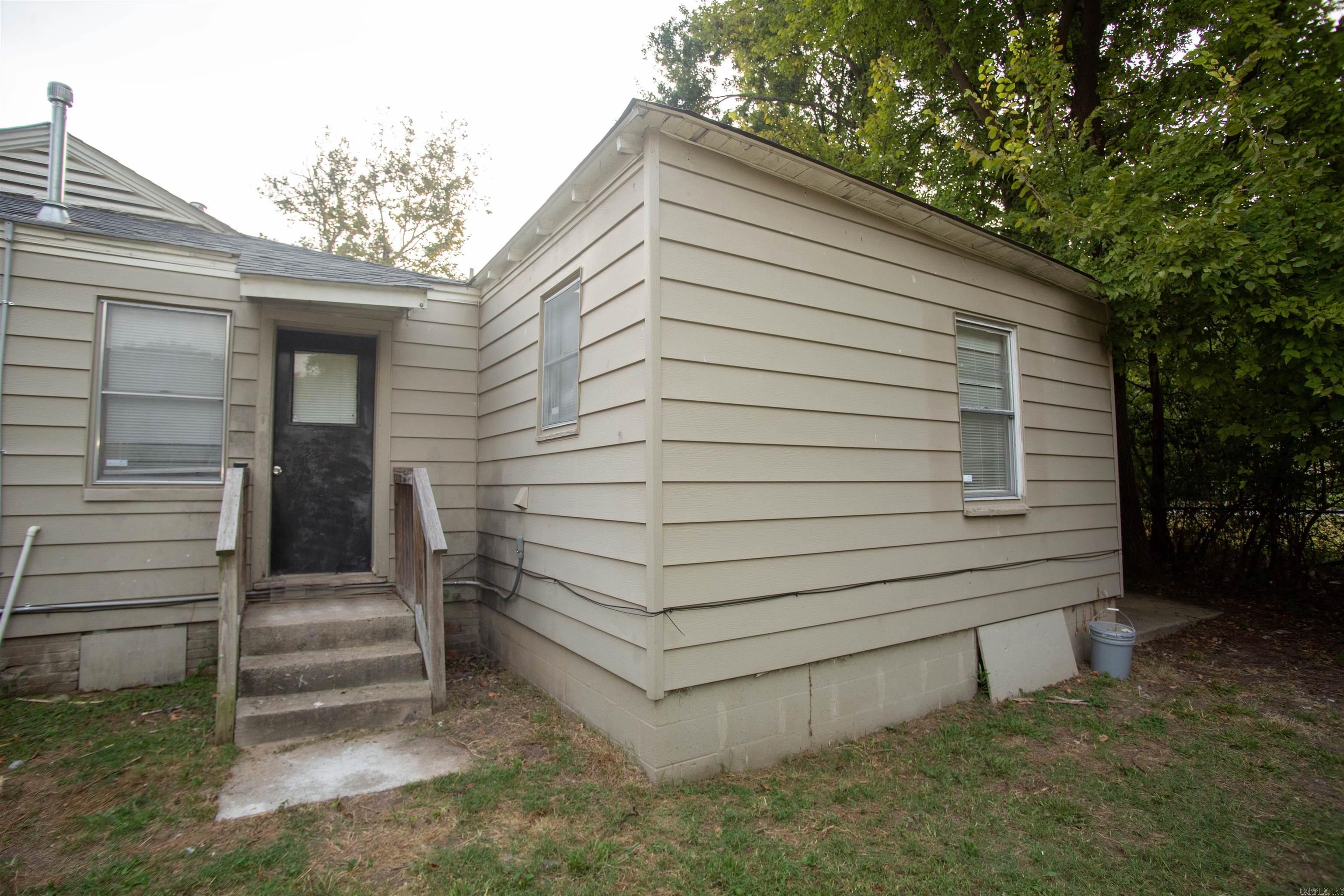 301 Boggs Street Property Photo 17