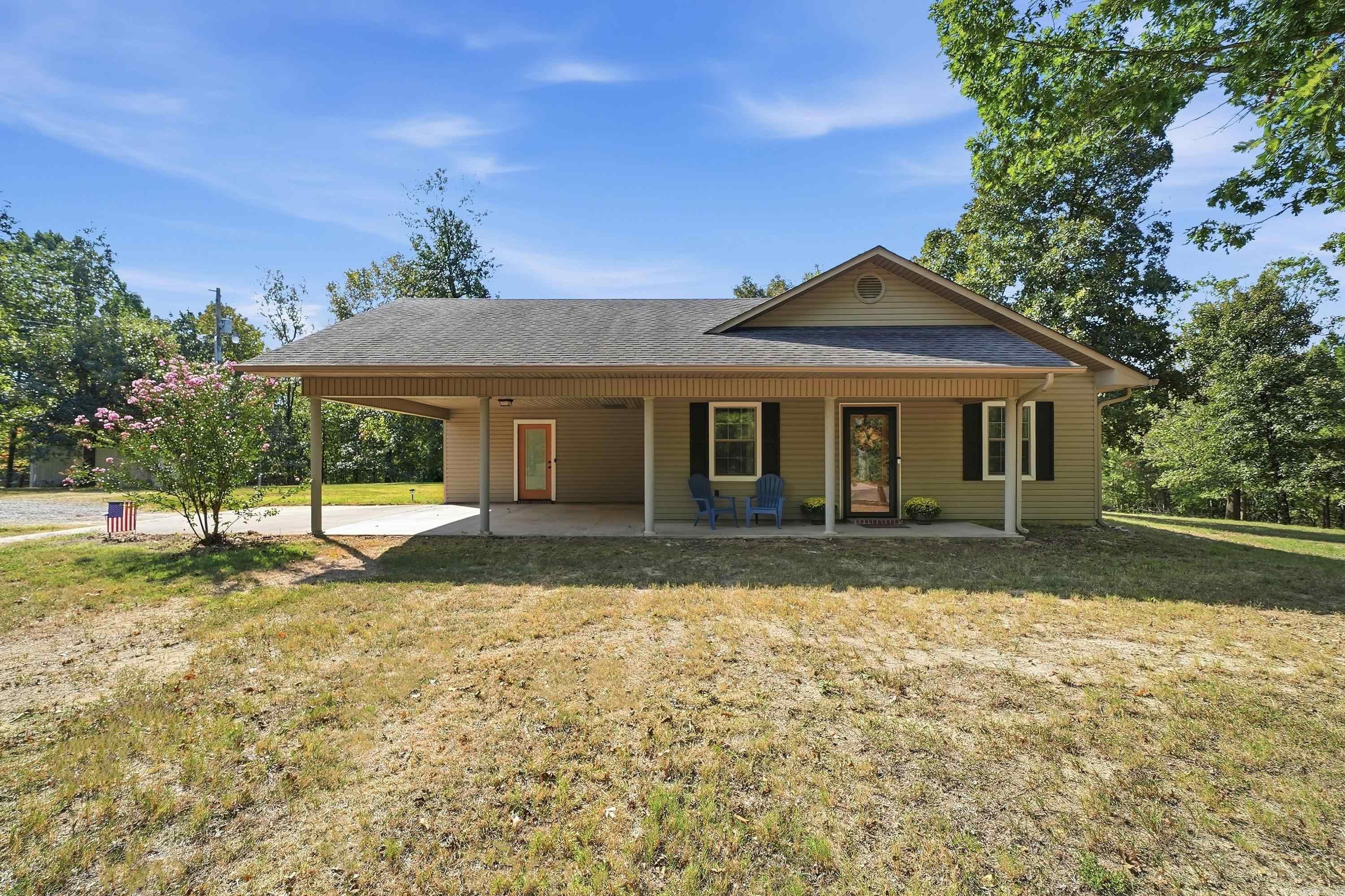 94 Brooke Drive Property Photo 1