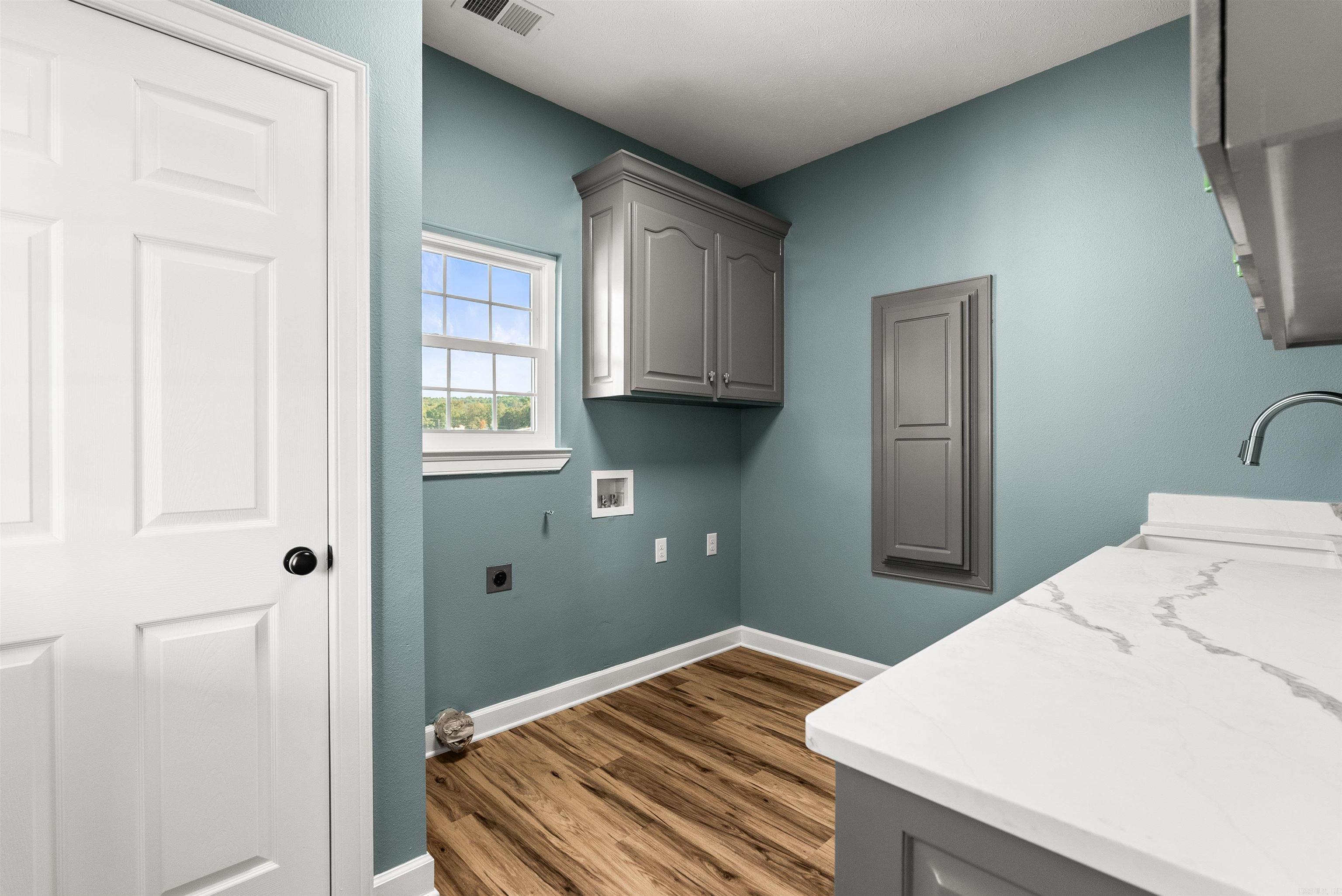 337 Meadow Brook Drive Property Photo 28