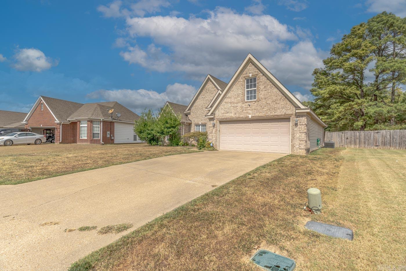 5408 Deerfield Dr Property Photo 4