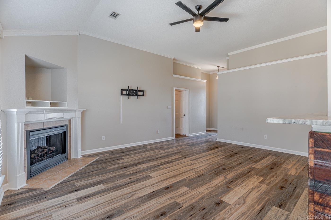 5408 Deerfield Dr Property Photo 8