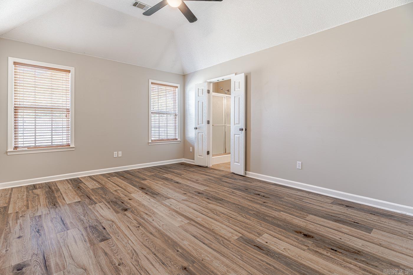 5408 Deerfield Dr Property Photo 18
