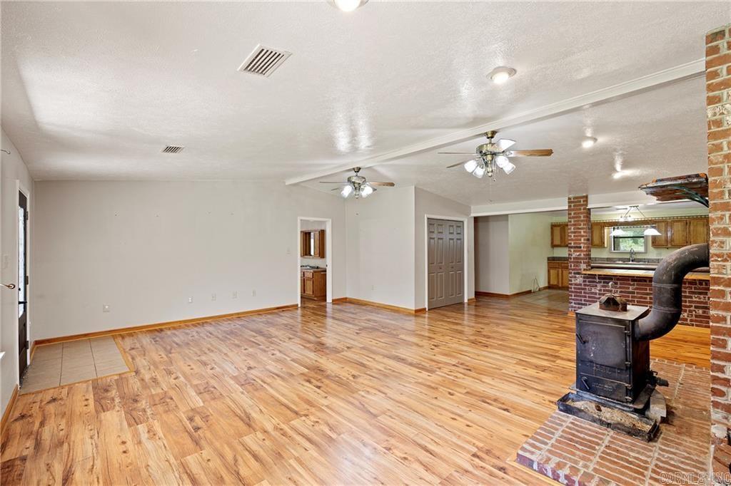 655 Charton Road Property Photo 6