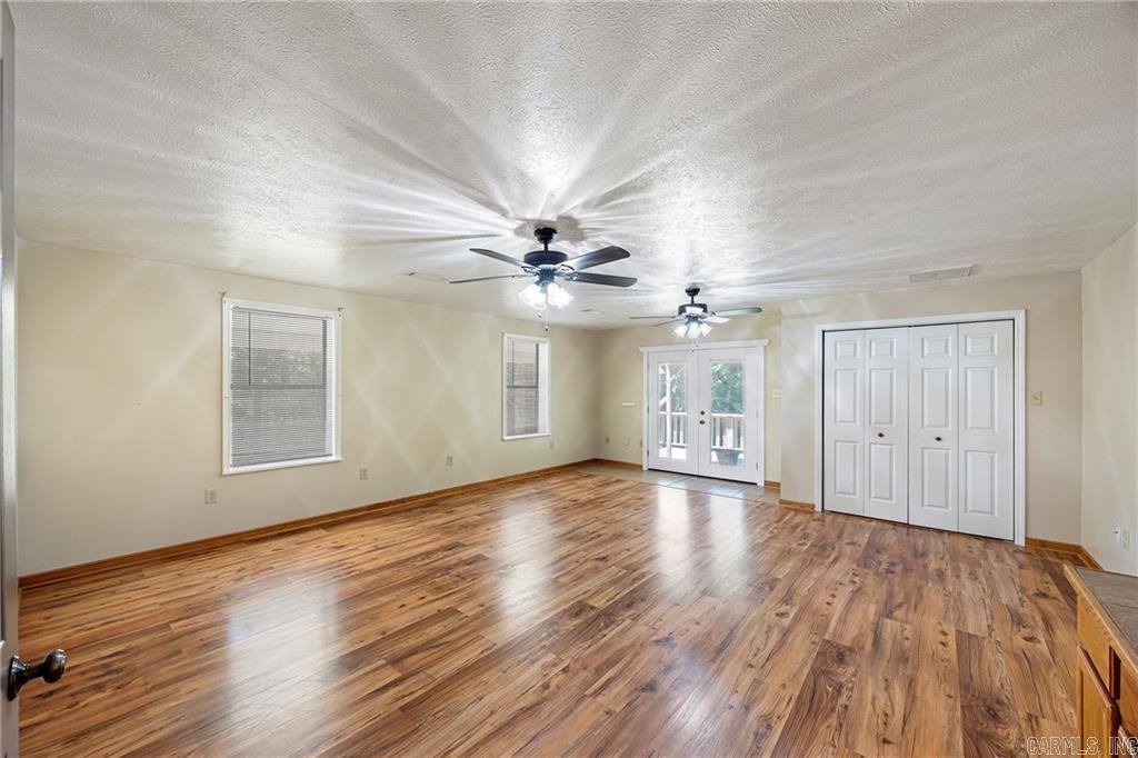 655 Charton Road Property Photo 15