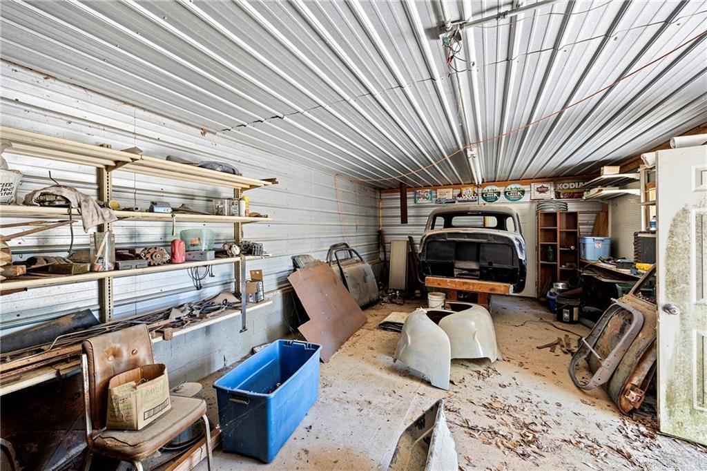 655 Charton Road Property Photo 30