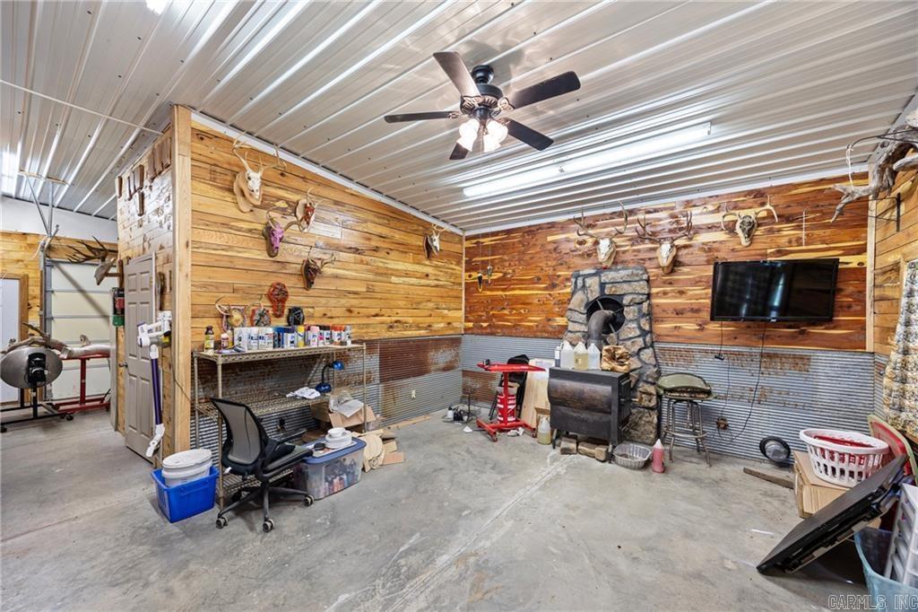 655 Charton Road Property Photo 36