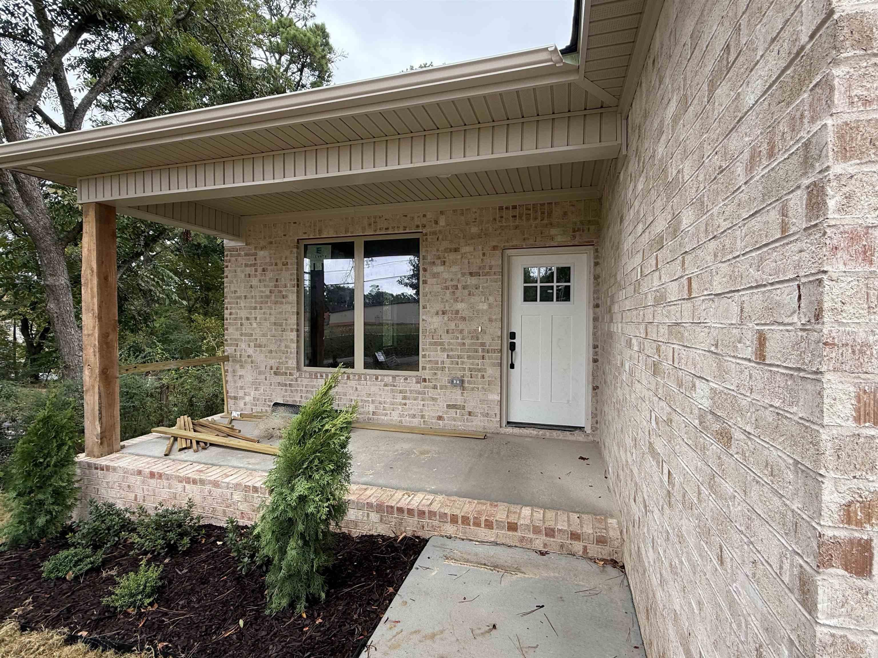 607 Brents Ford Road Property Photo 3