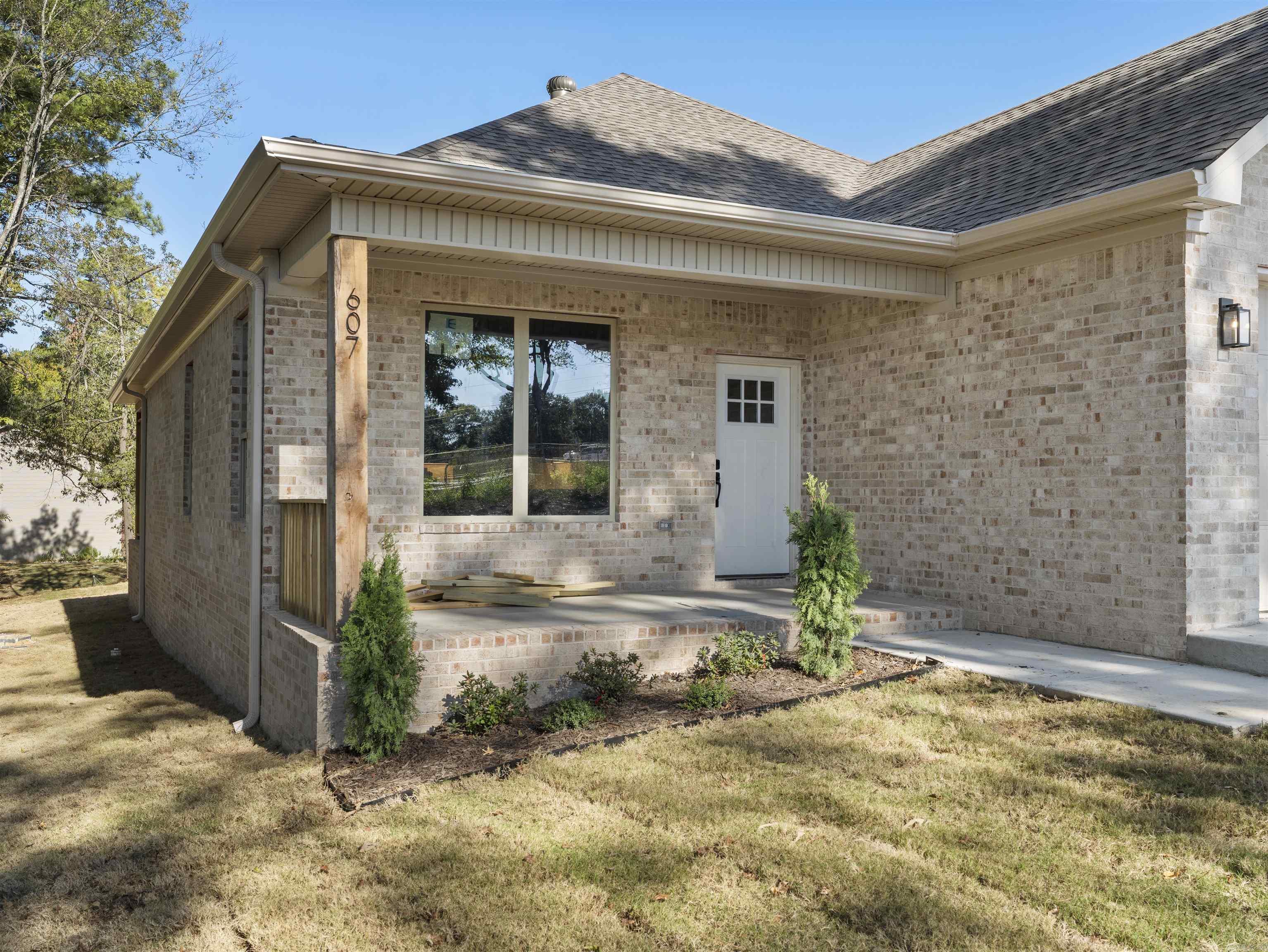 607 Brents Ford Road Property Photo 6