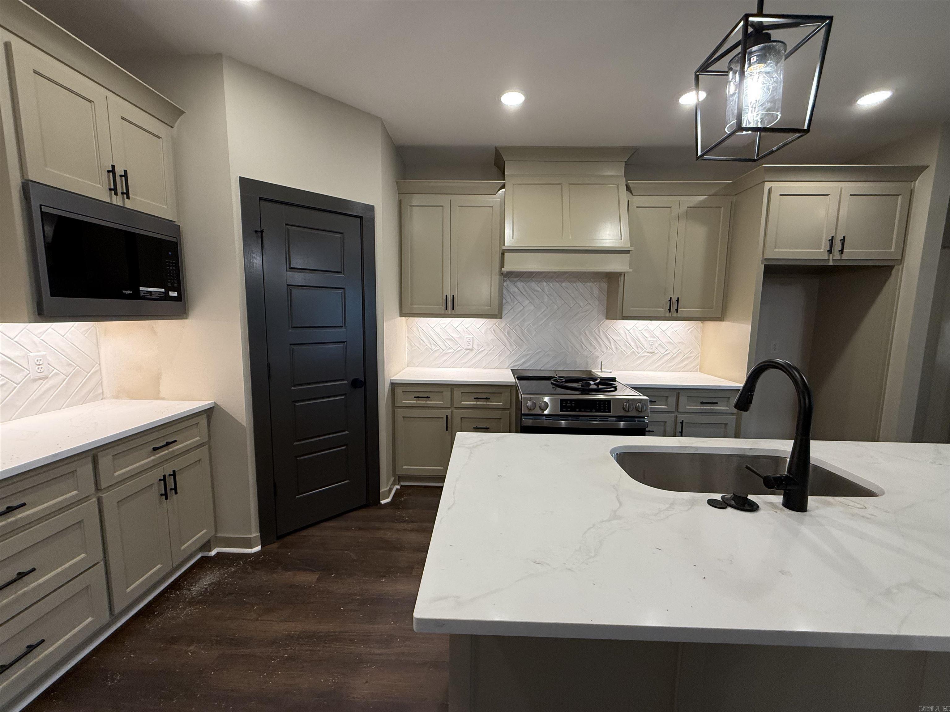 607 Brents Ford Road Property Photo 7