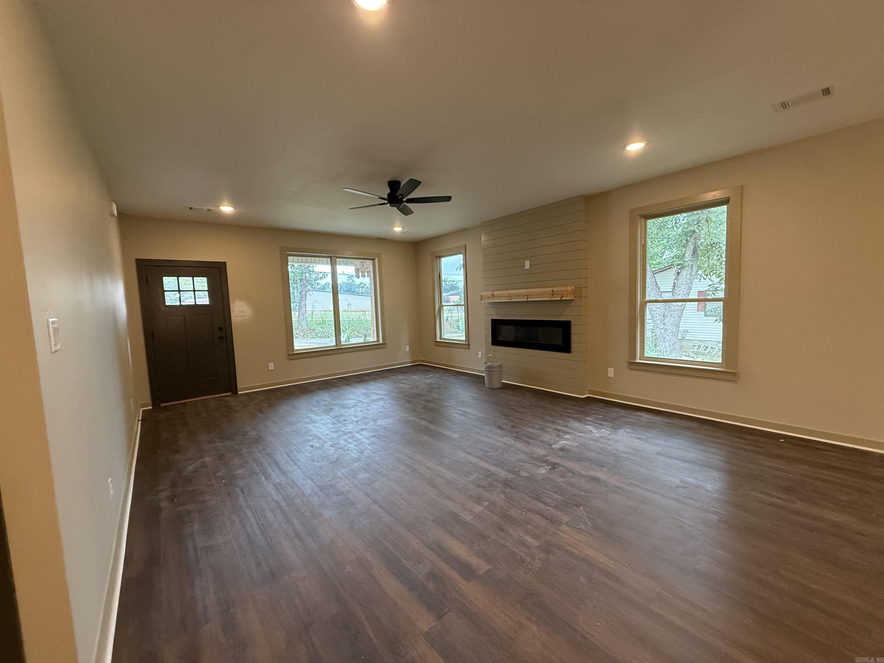 607 Brents Ford Road Property Photo 11