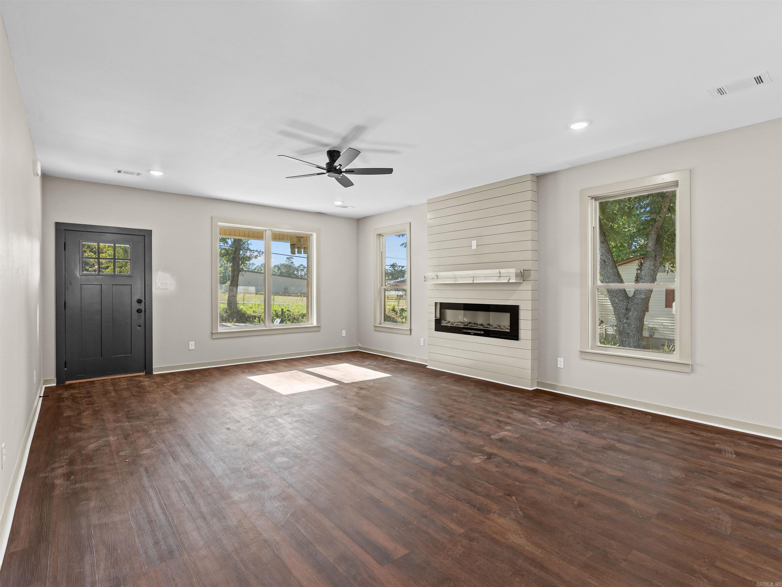 607 Brents Ford Road Property Photo 11