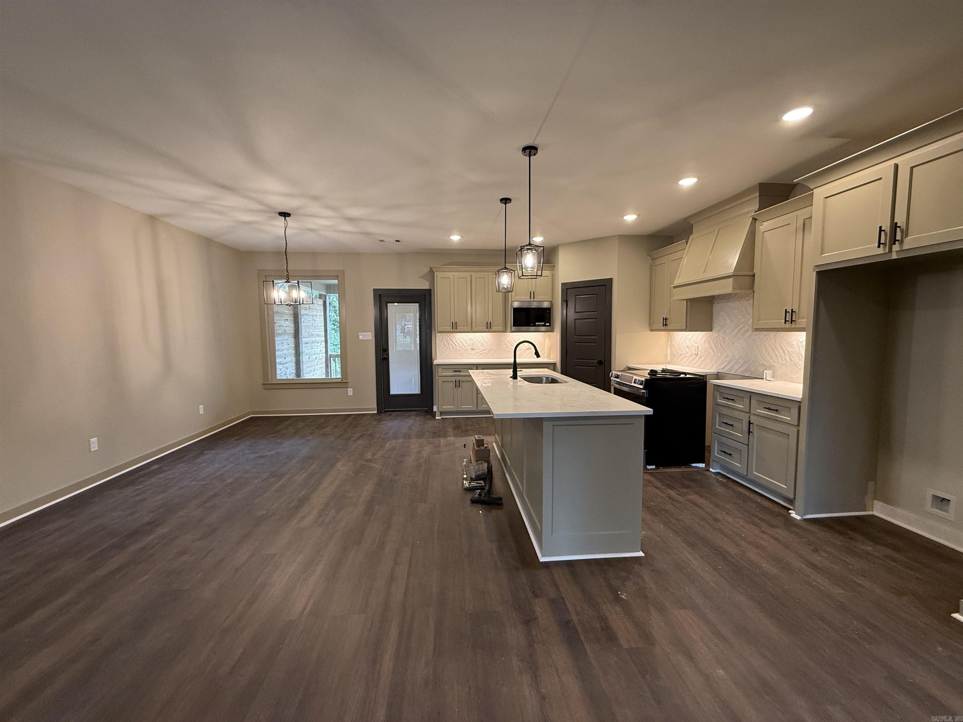 607 Brents Ford Road Property Photo 12