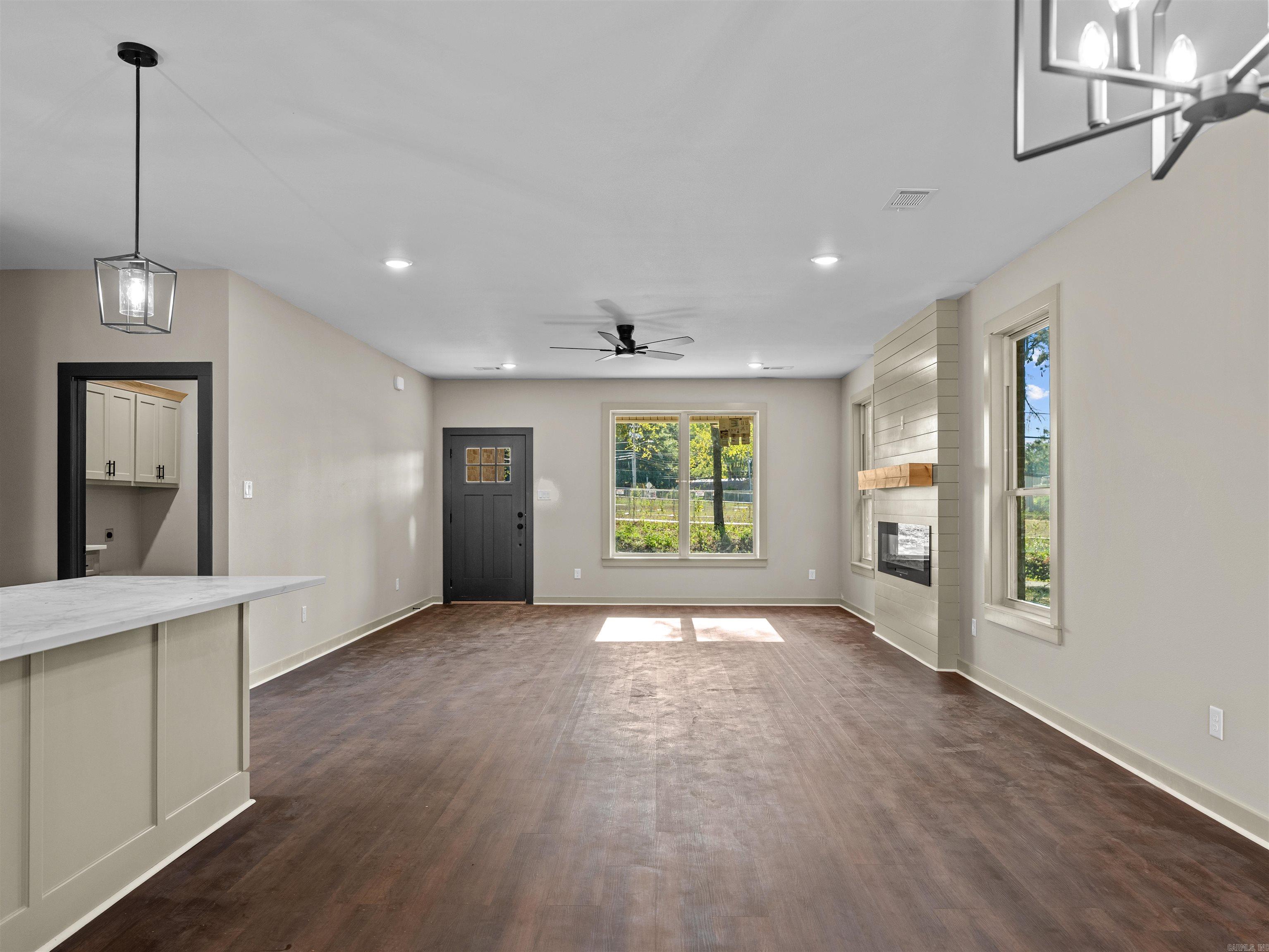 607 Brents Ford Road Property Photo 14