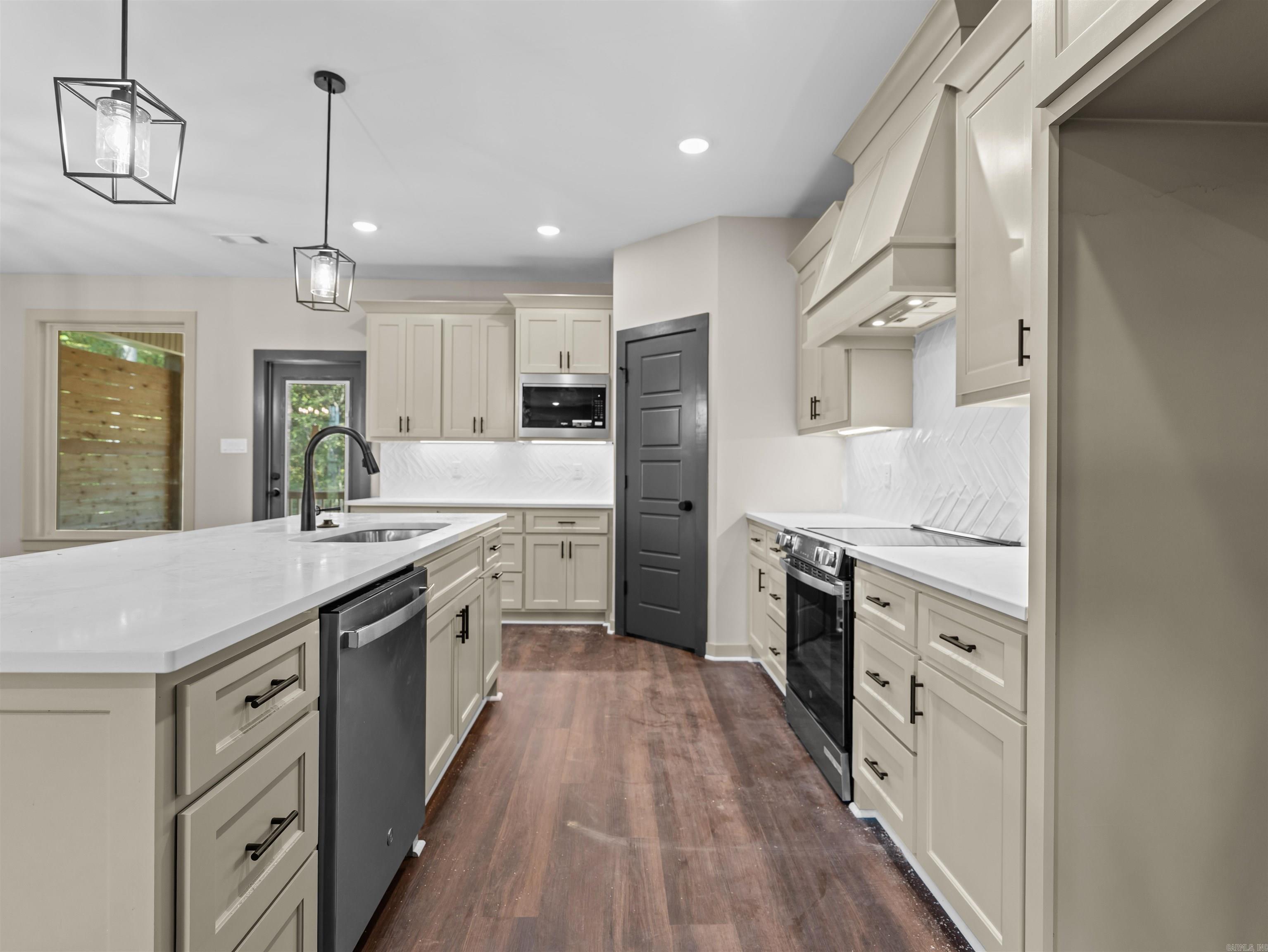 607 Brents Ford Road Property Photo 20