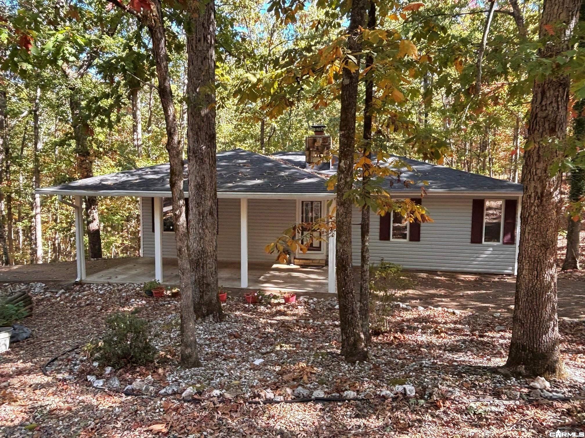 8 Tivisa Lane Property Photo 2