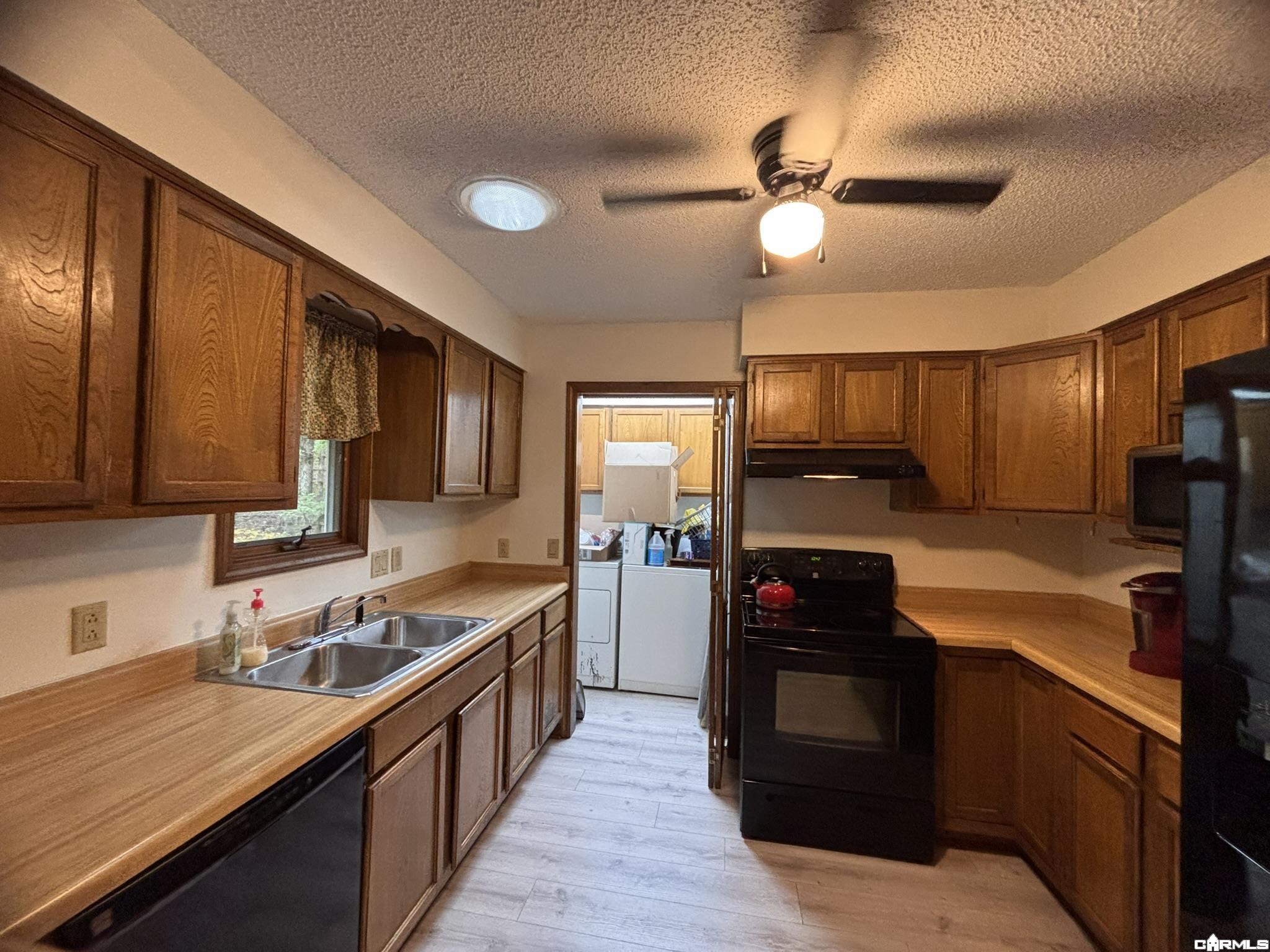 8 Tivisa Lane Property Photo 17