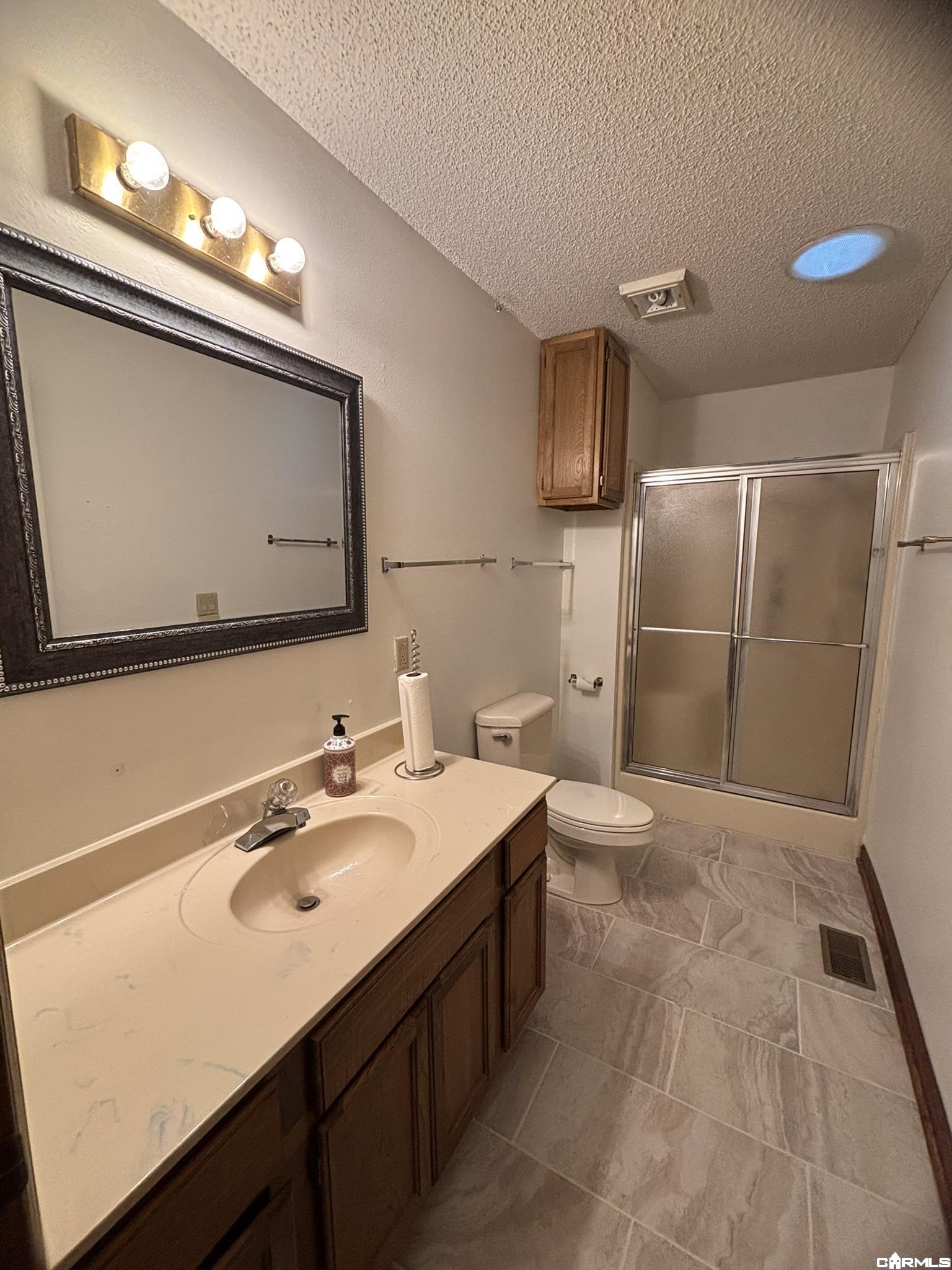 8 Tivisa Lane Property Photo 24