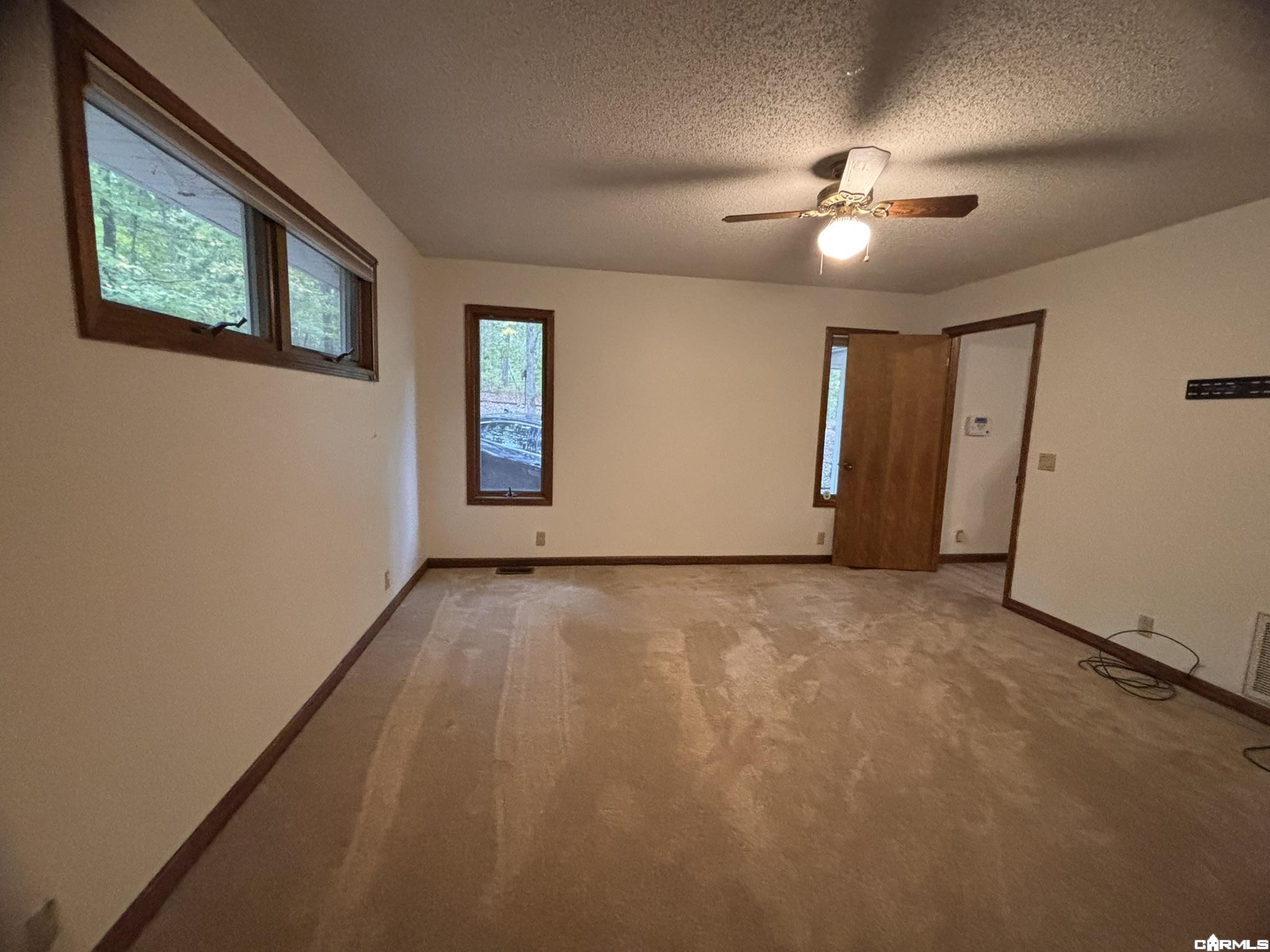 8 Tivisa Lane Property Photo 28