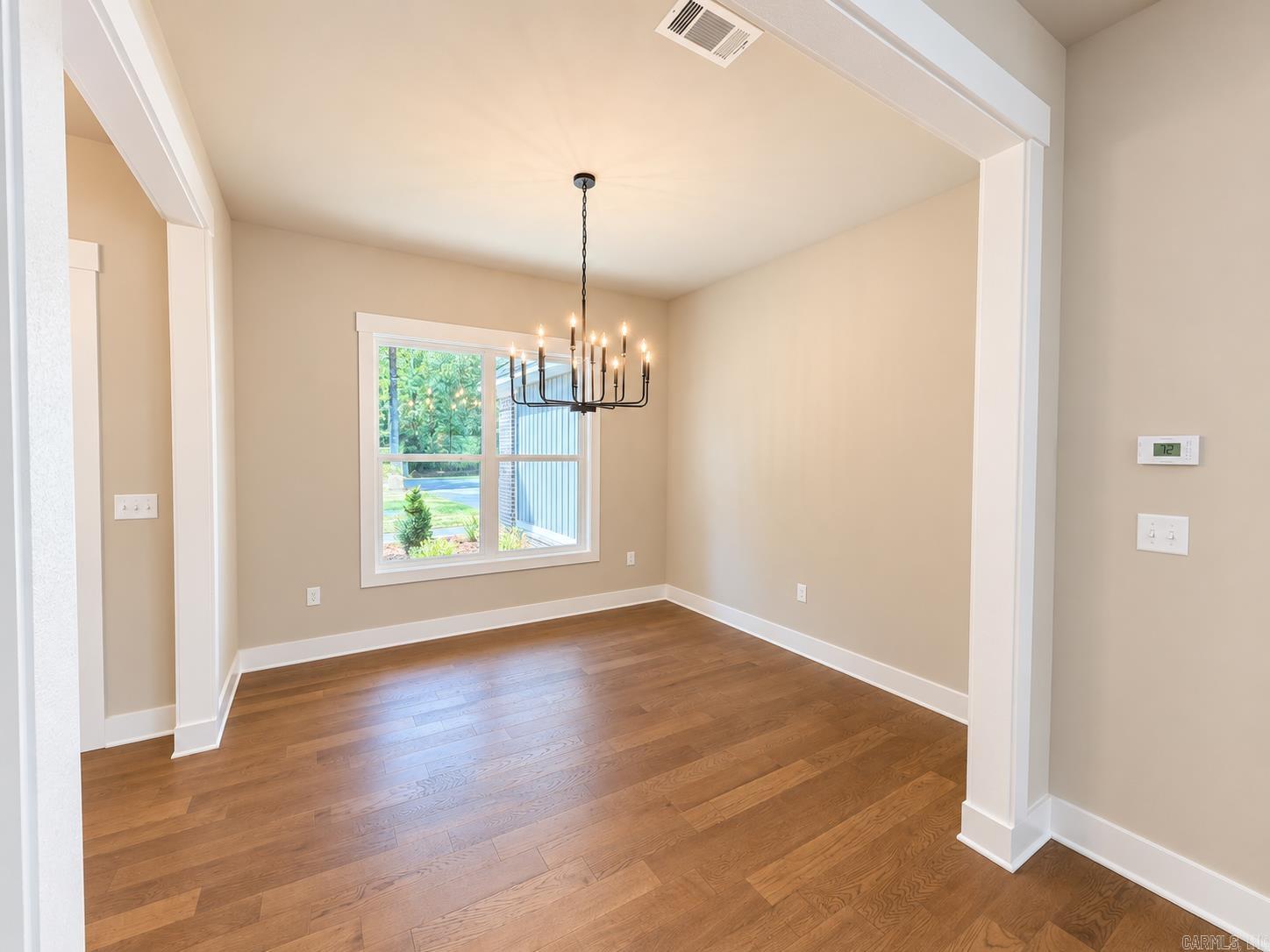 6910 Detonti Property Photo 17