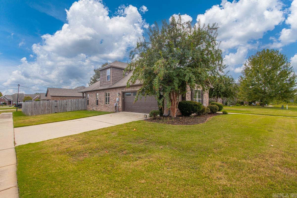 230 Vintage Cove Property Photo 4