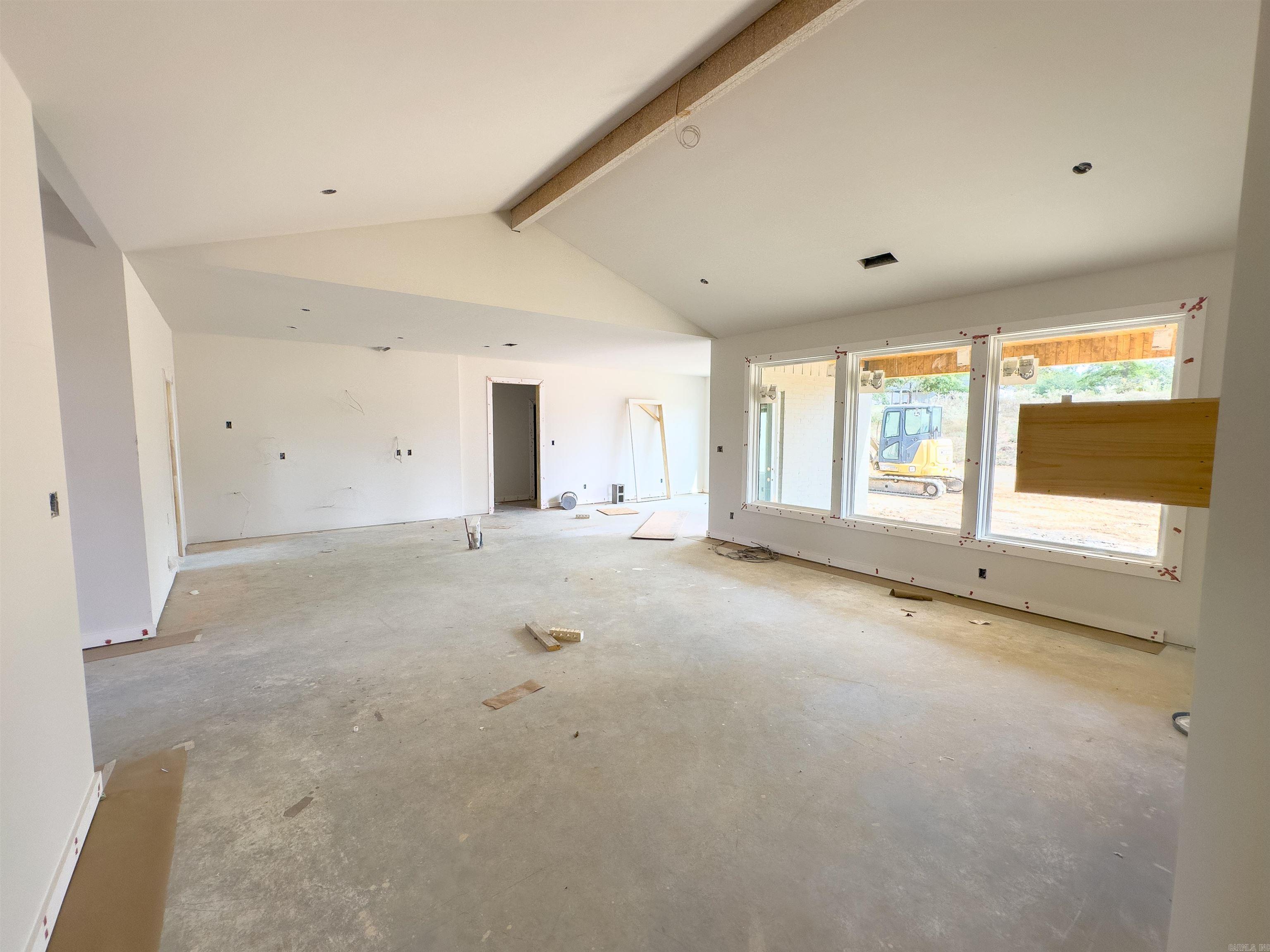 1033 Creekwood Cir Property Photo 9