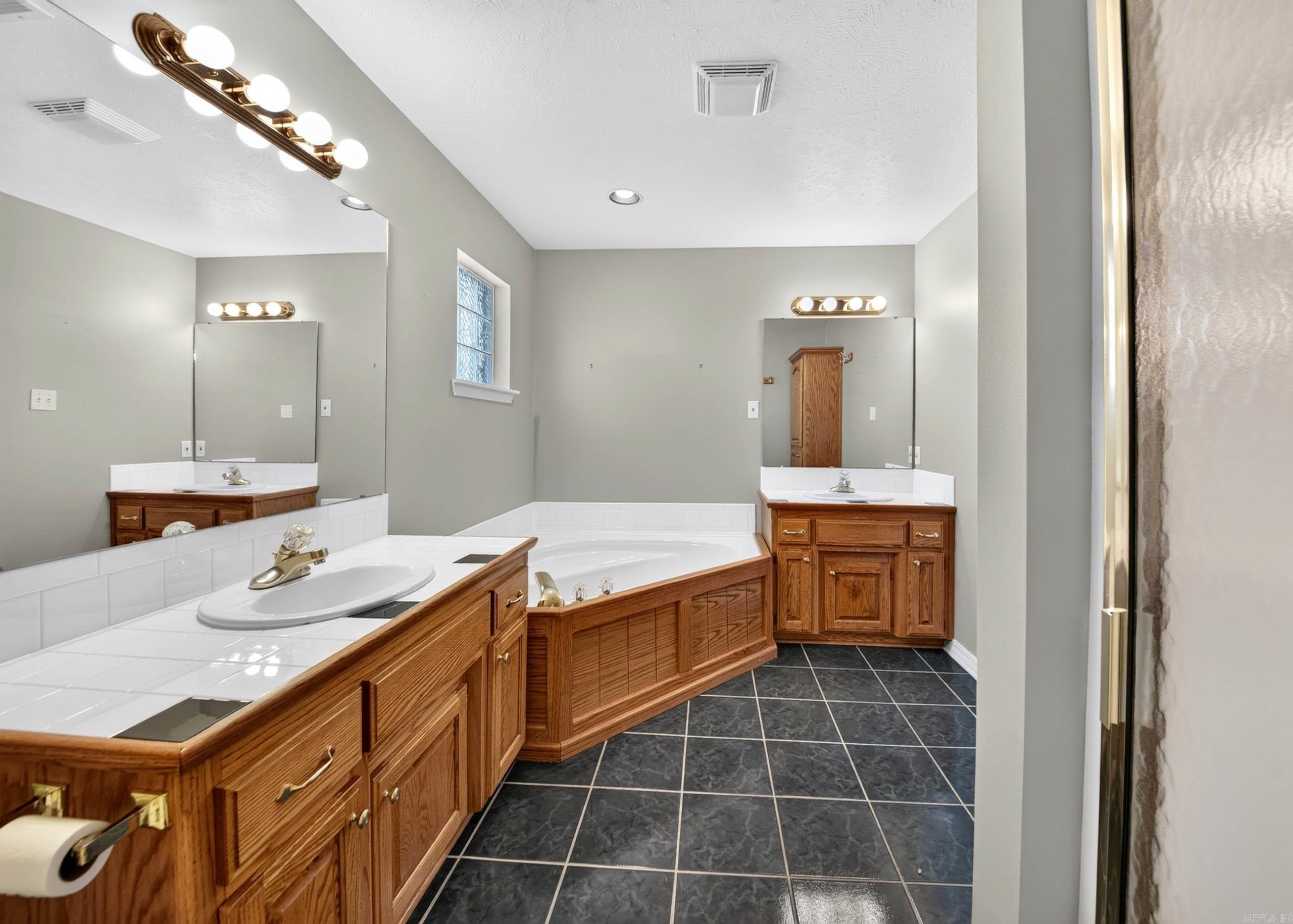 16 Shiloh N Property Photo 20