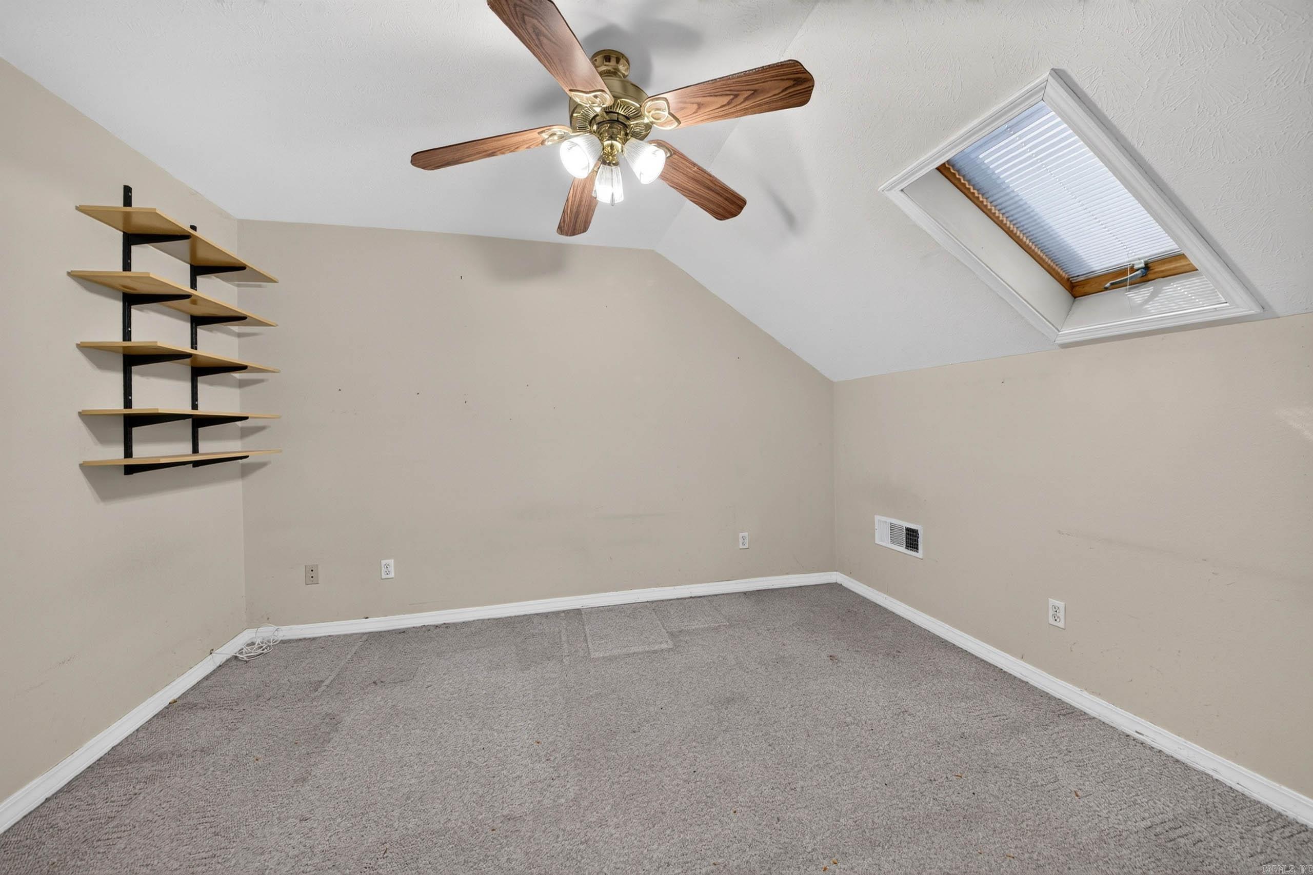 16 Shiloh N Property Photo 23