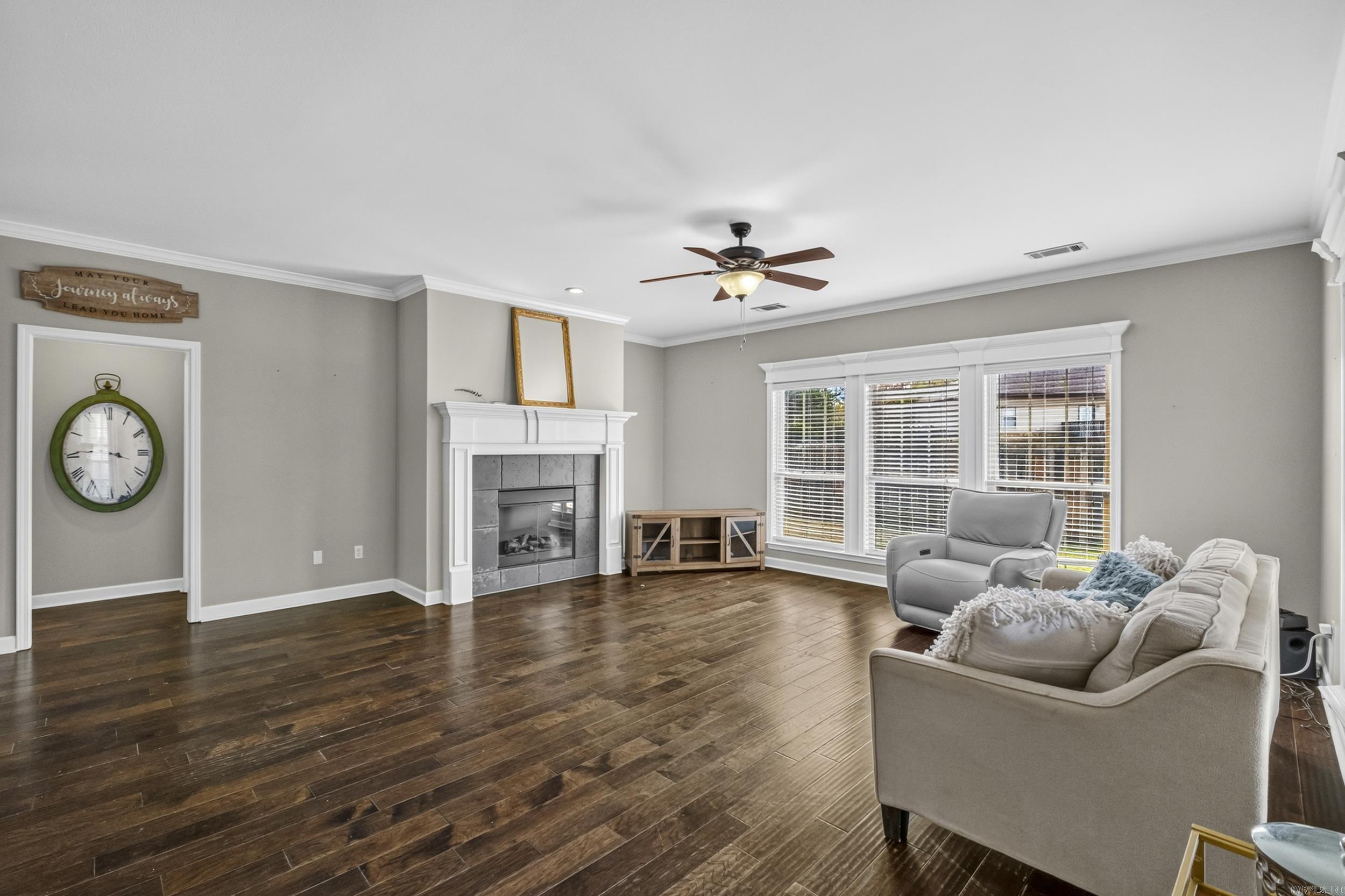 5529 Village Trace Property Photo 7