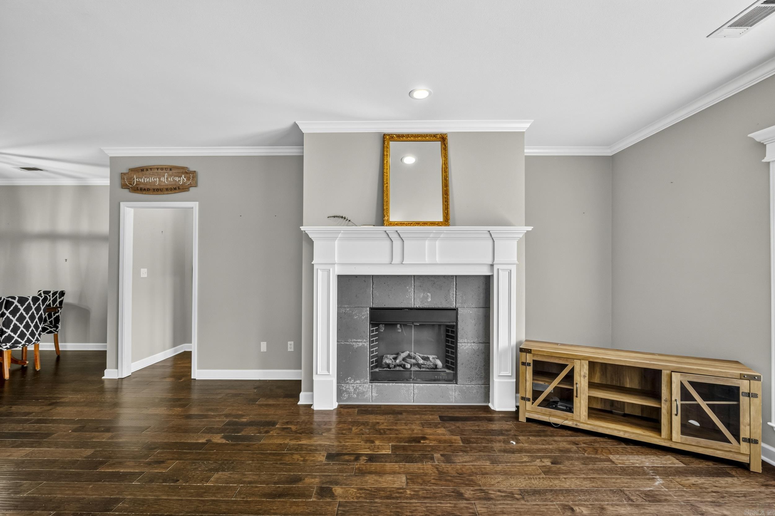 5529 Village Trace Property Photo 10