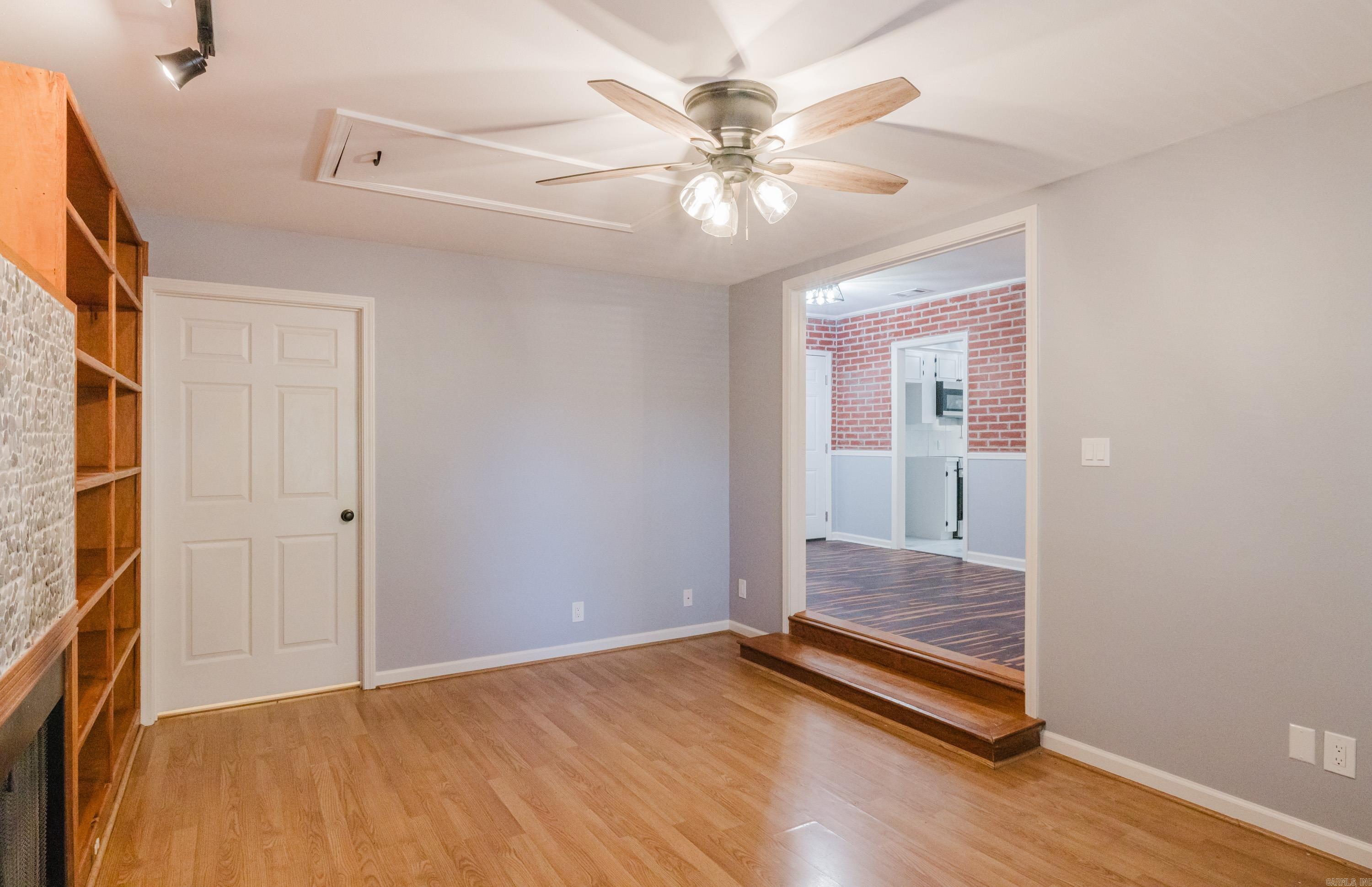 25 Meadowbrook Drive Property Photo 14