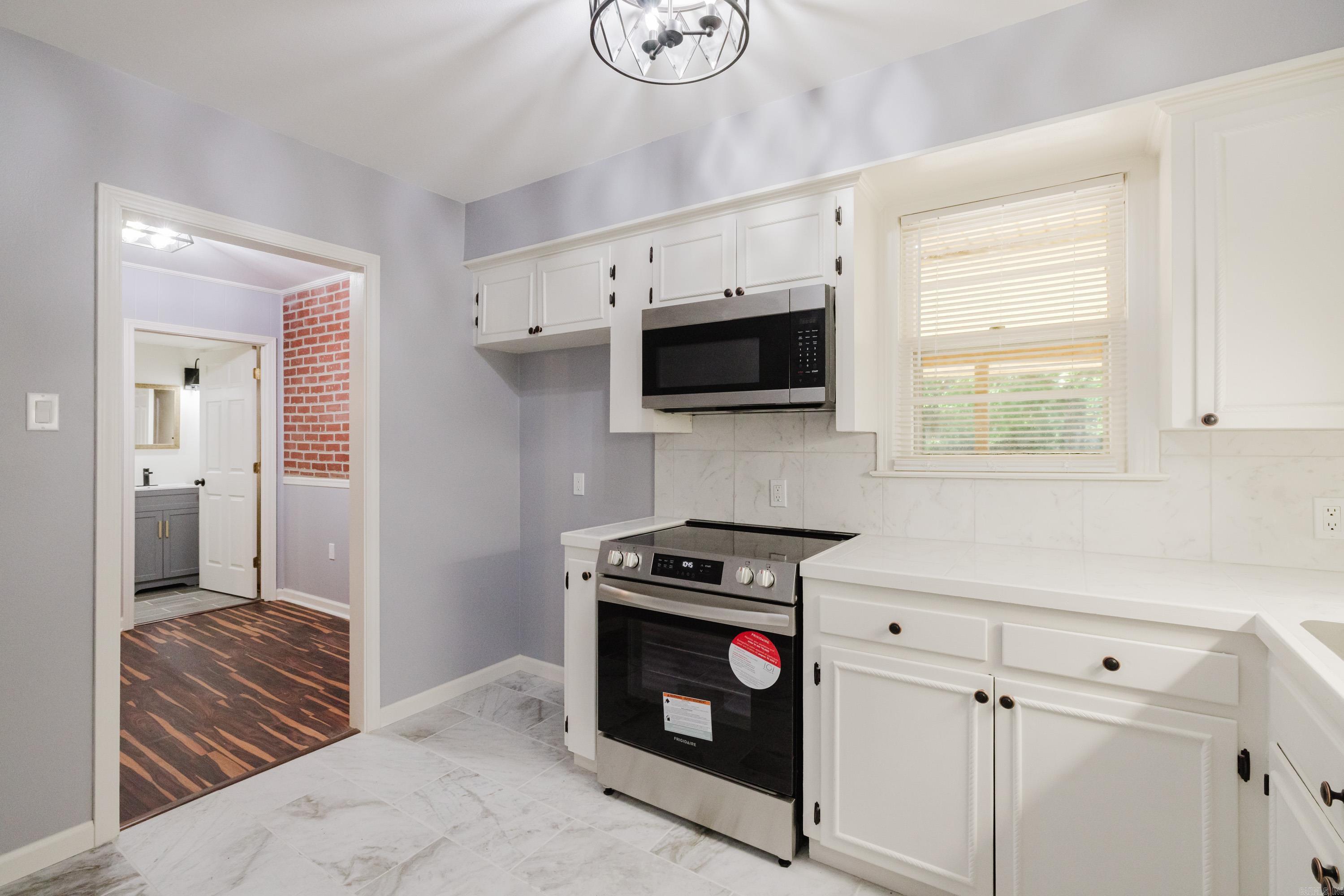 25 Meadowbrook Drive Property Photo 17