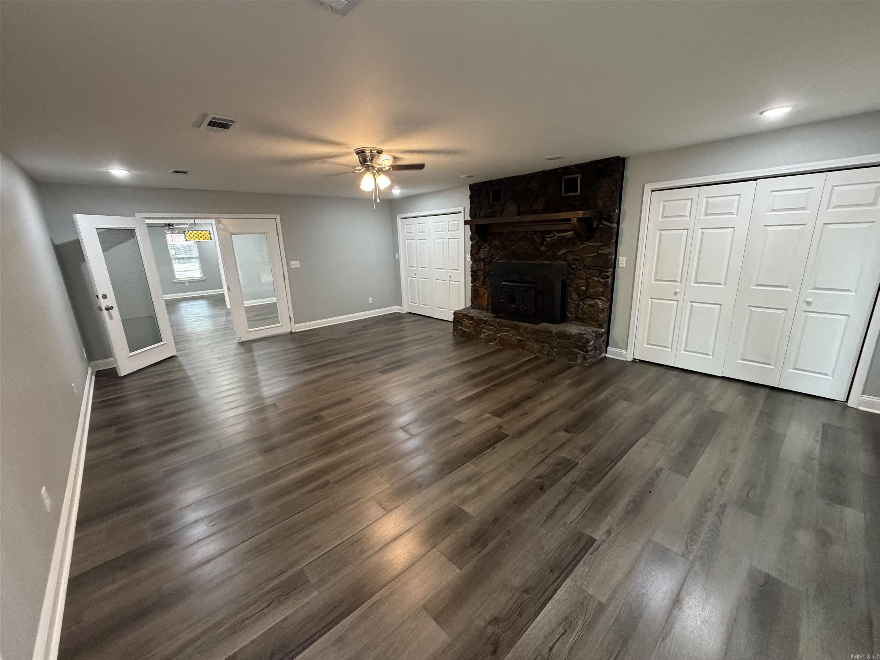 2213 Crestwood Property Photo 14