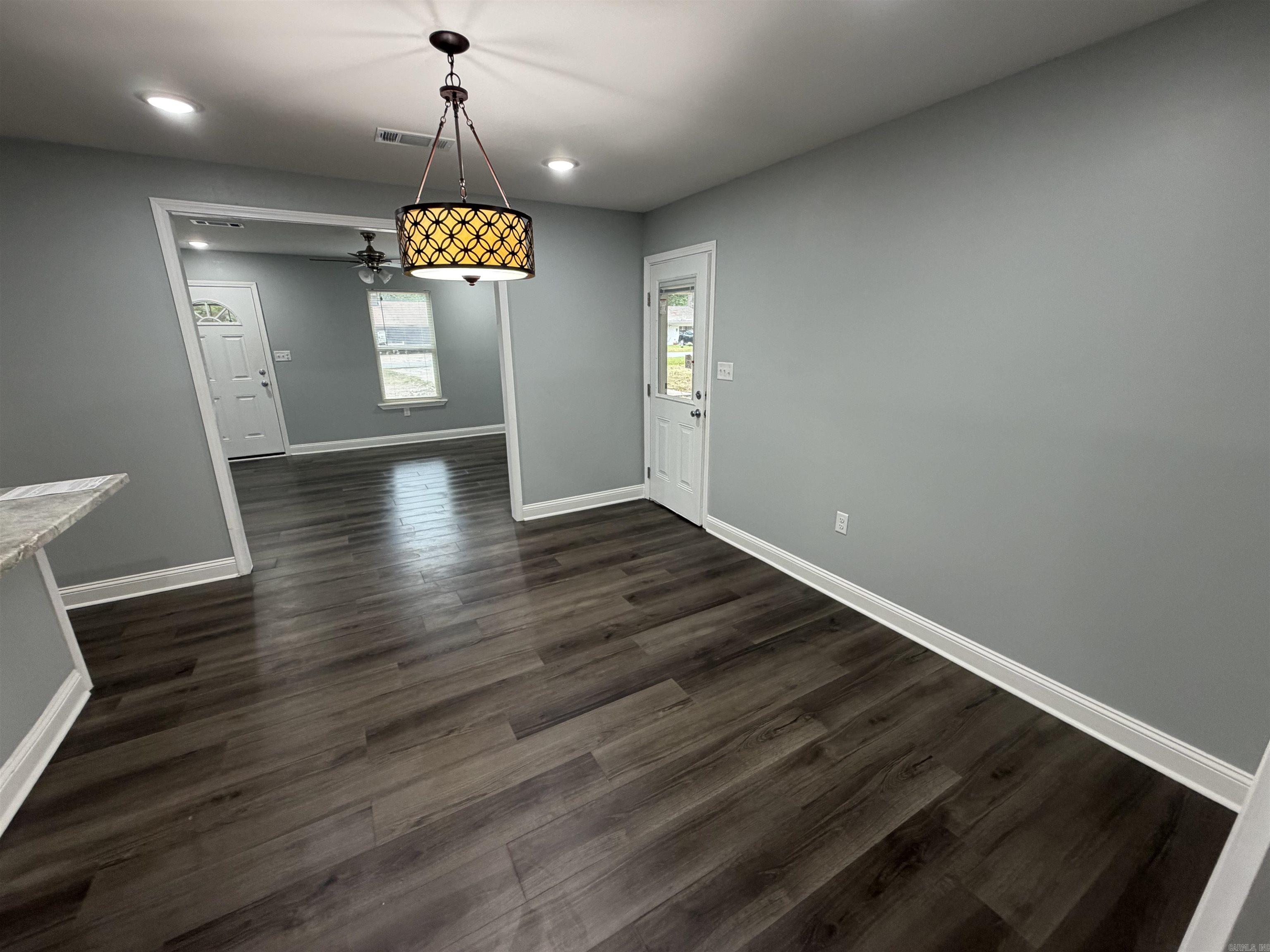 2213 Crestwood Property Photo 15