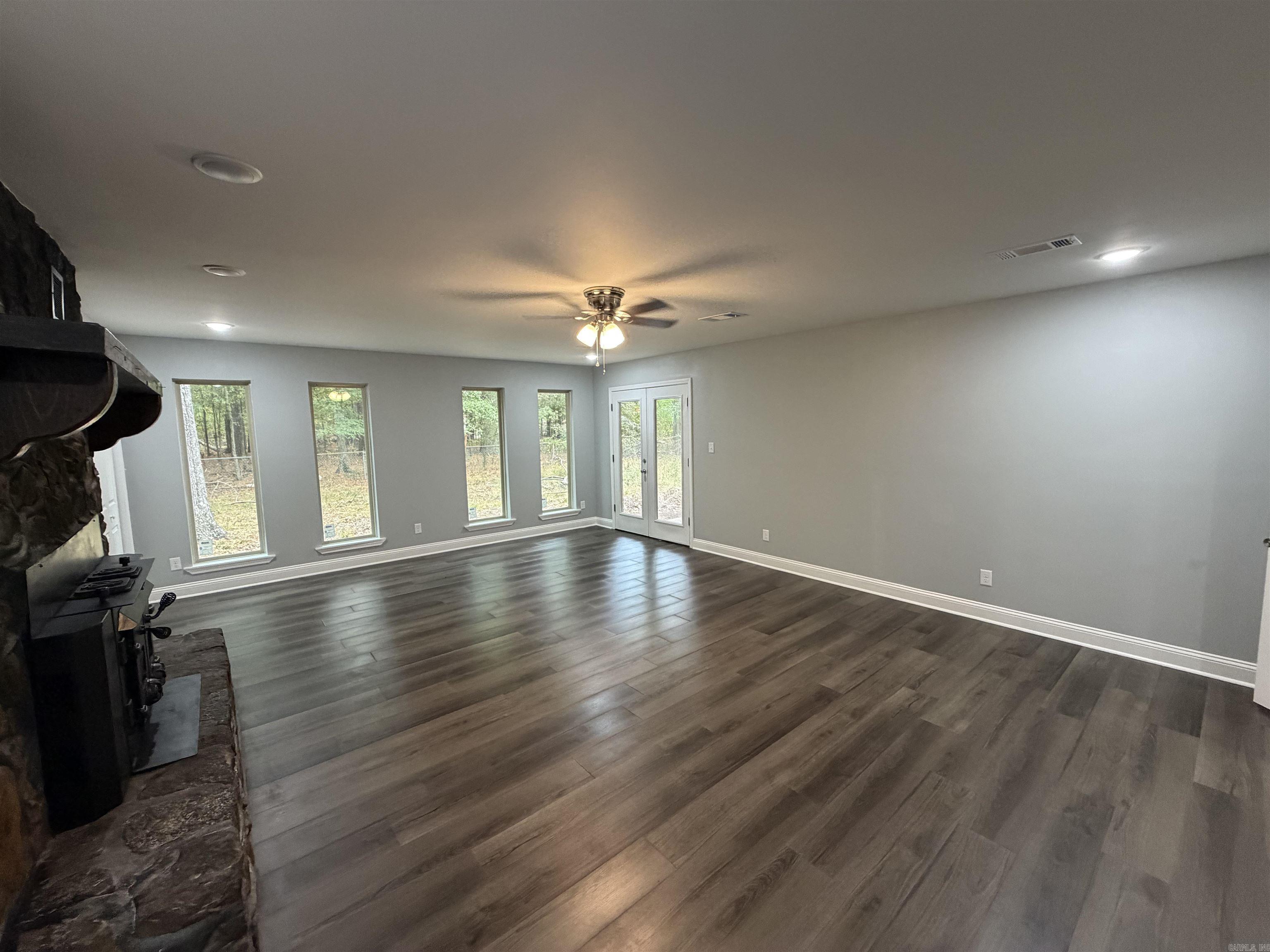 2213 Crestwood Property Photo 16