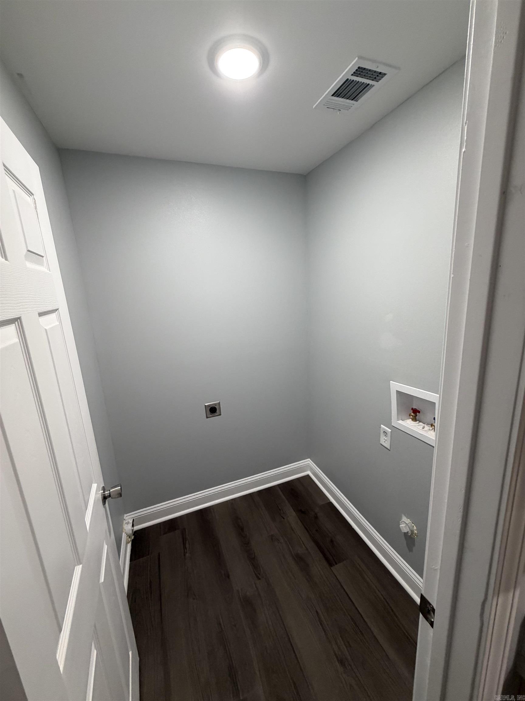 2213 Crestwood Property Photo 17
