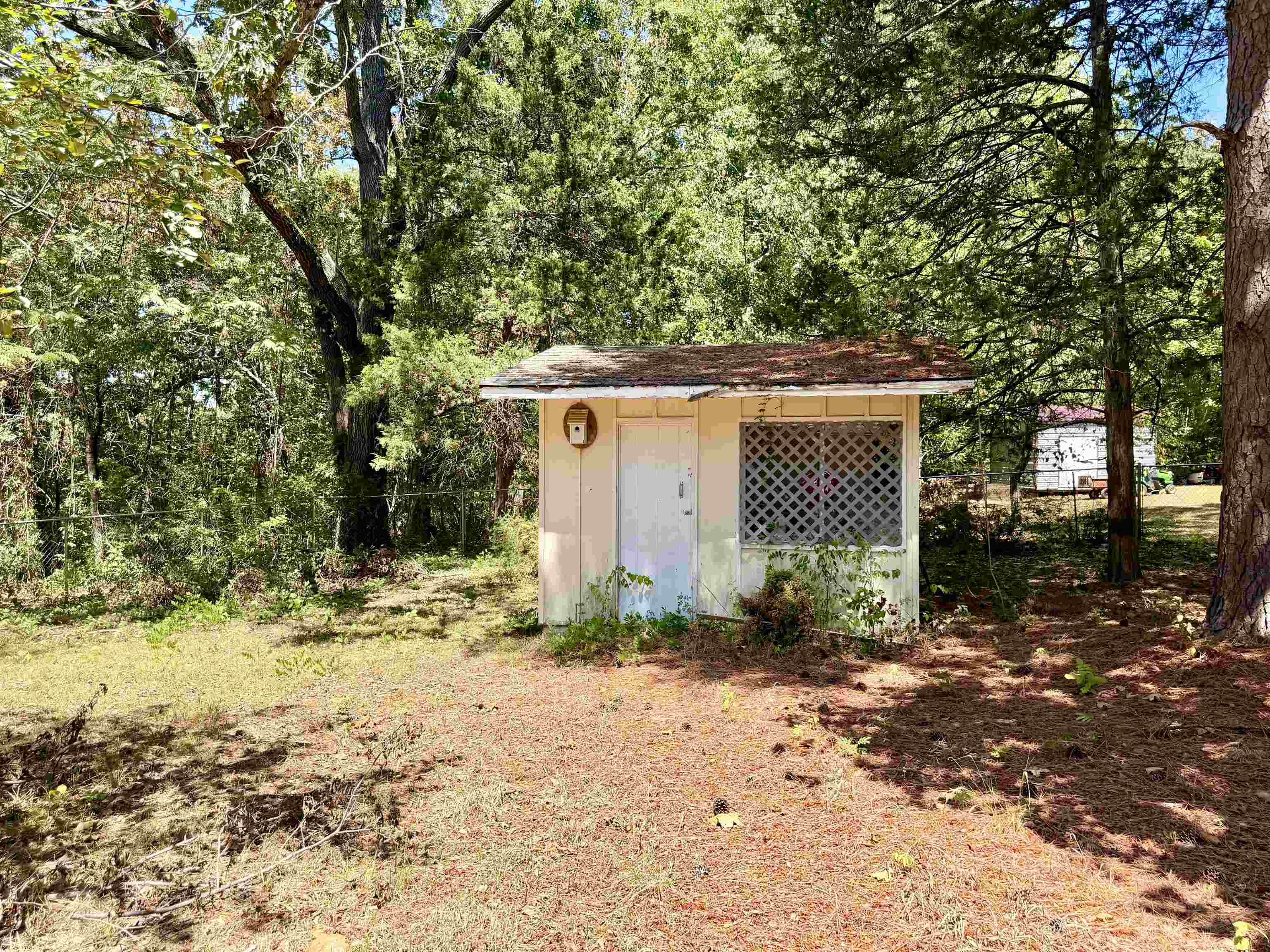 75 Shoshone Drive Property Photo 2