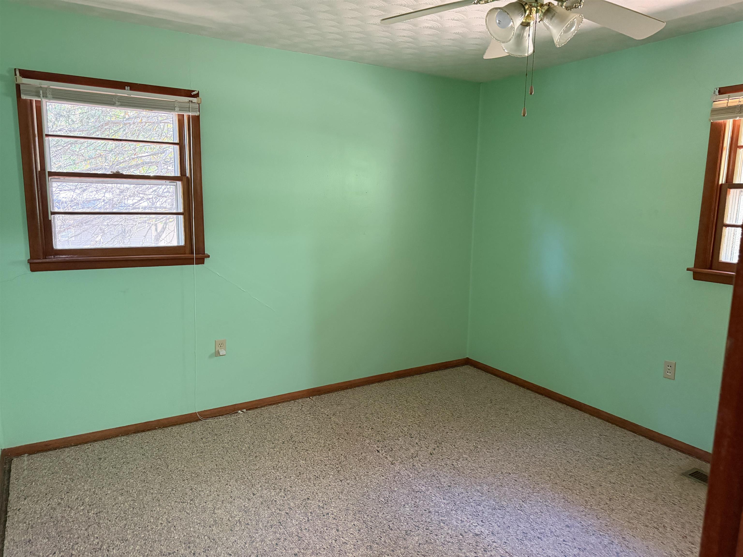 75 Shoshone Drive Property Photo 9