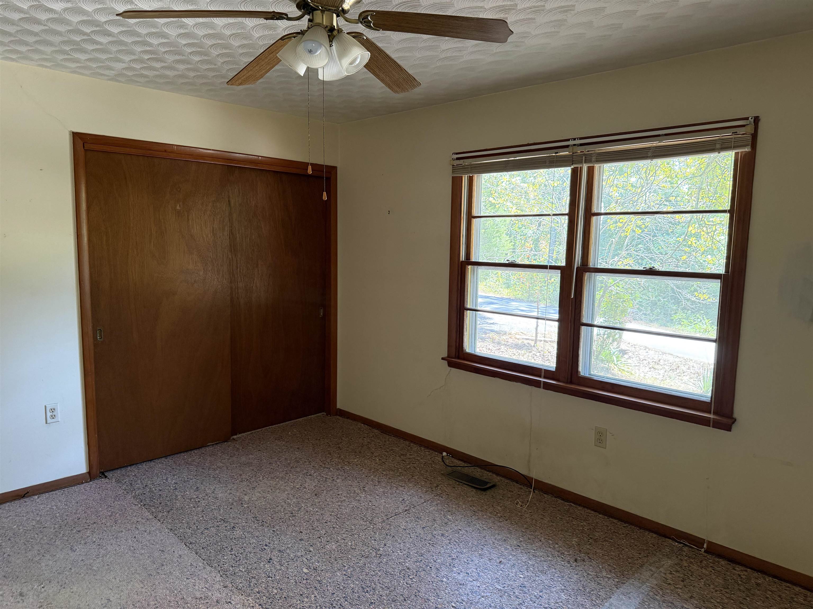 75 Shoshone Drive Property Photo 11