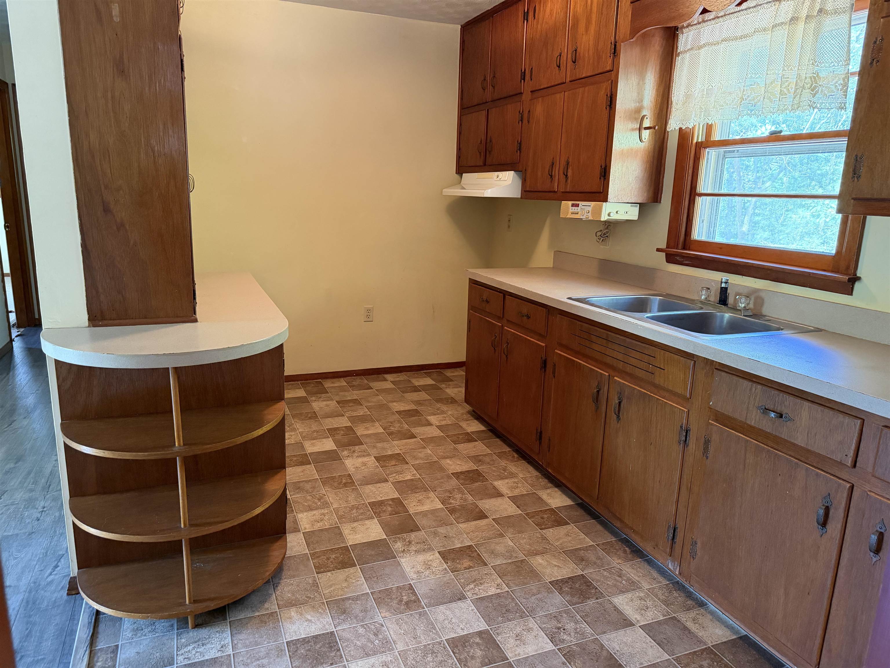 75 Shoshone Drive Property Photo 17