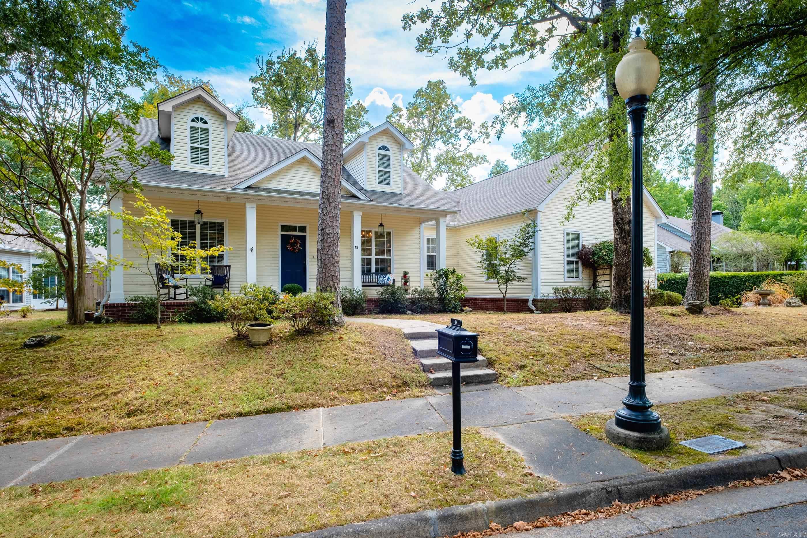 28 Briar Patch Court Property Photo 2