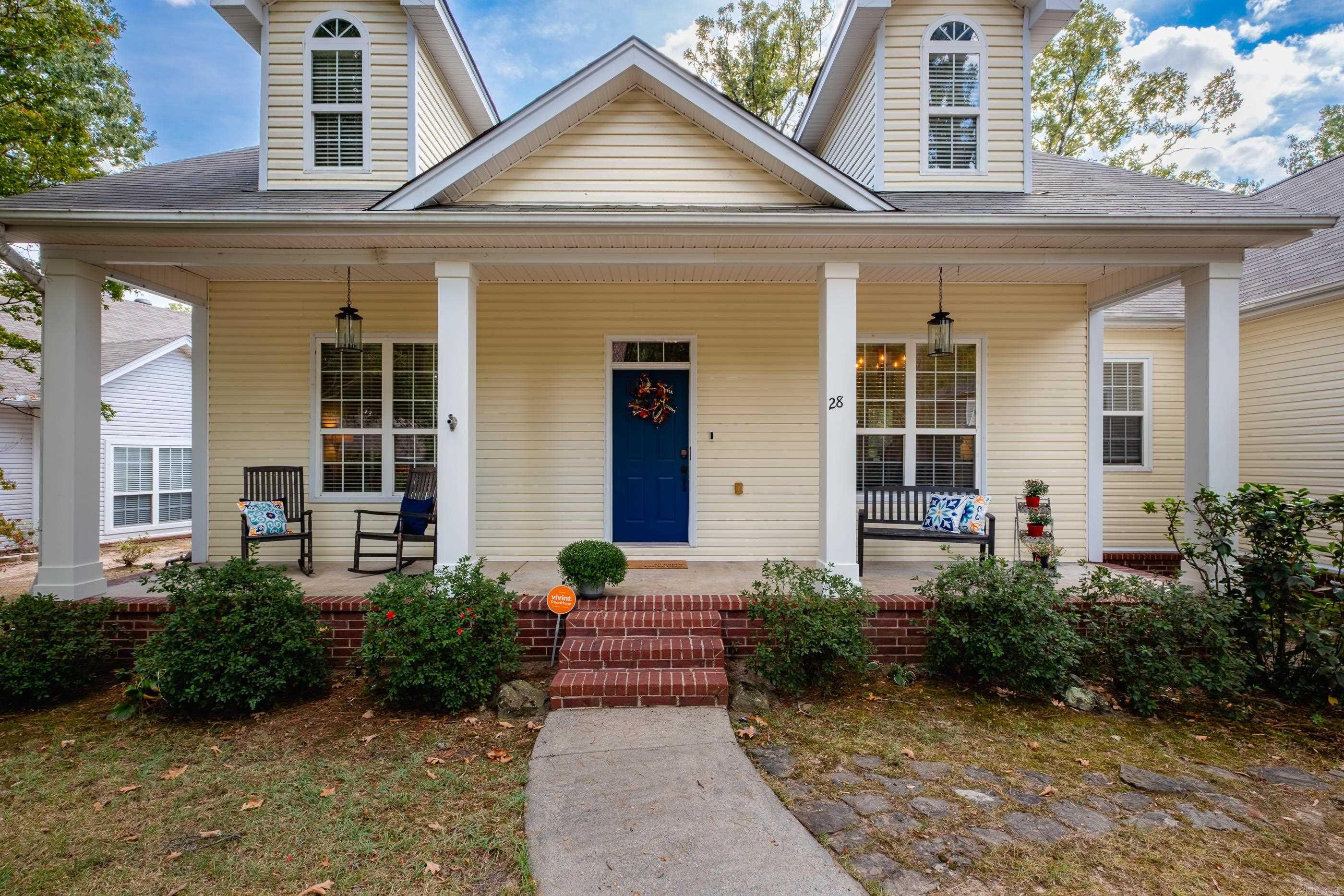 28 Briar Patch Court Property Photo 4