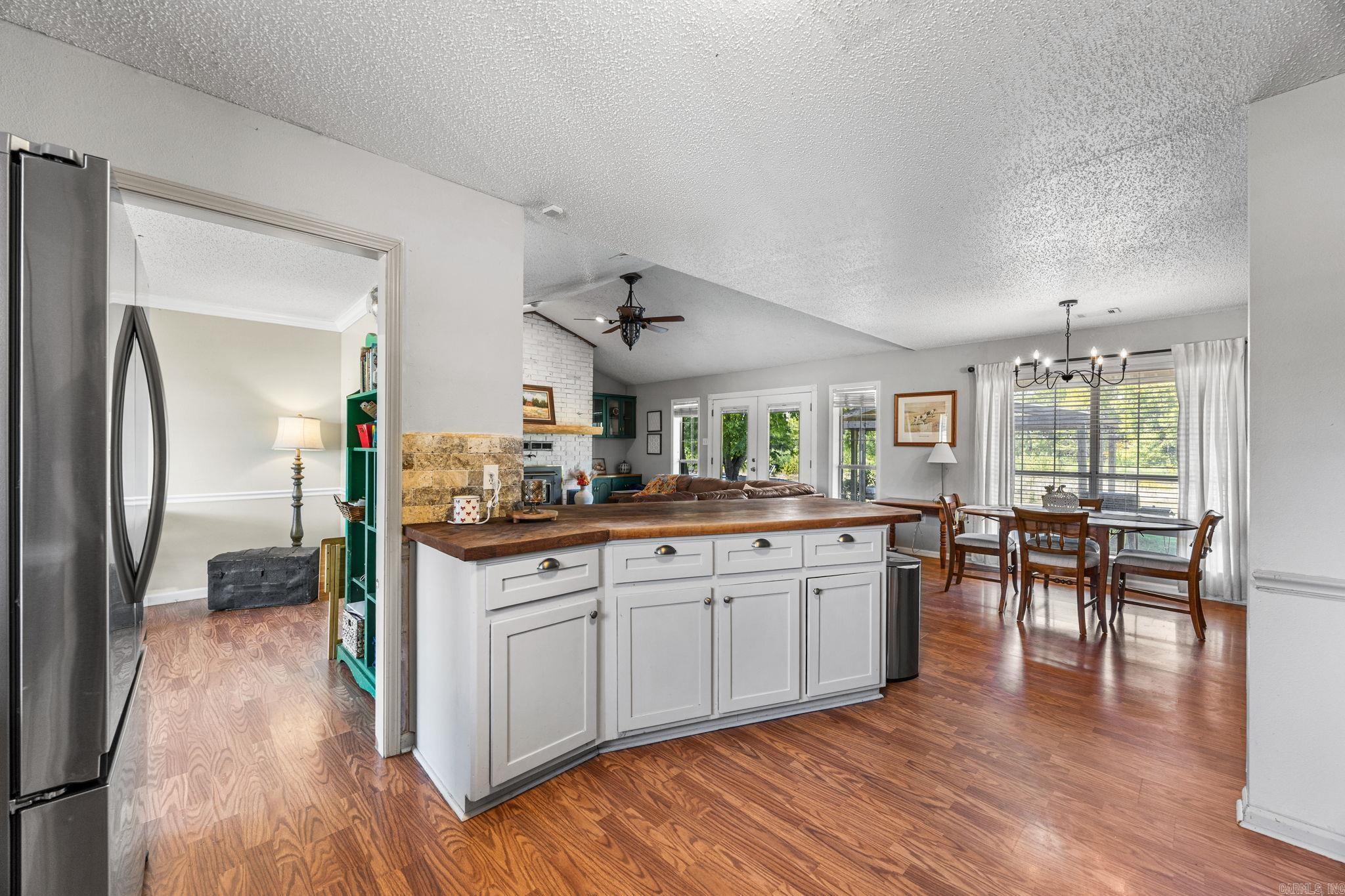 141 Pony Tail Lane Property Photo 18