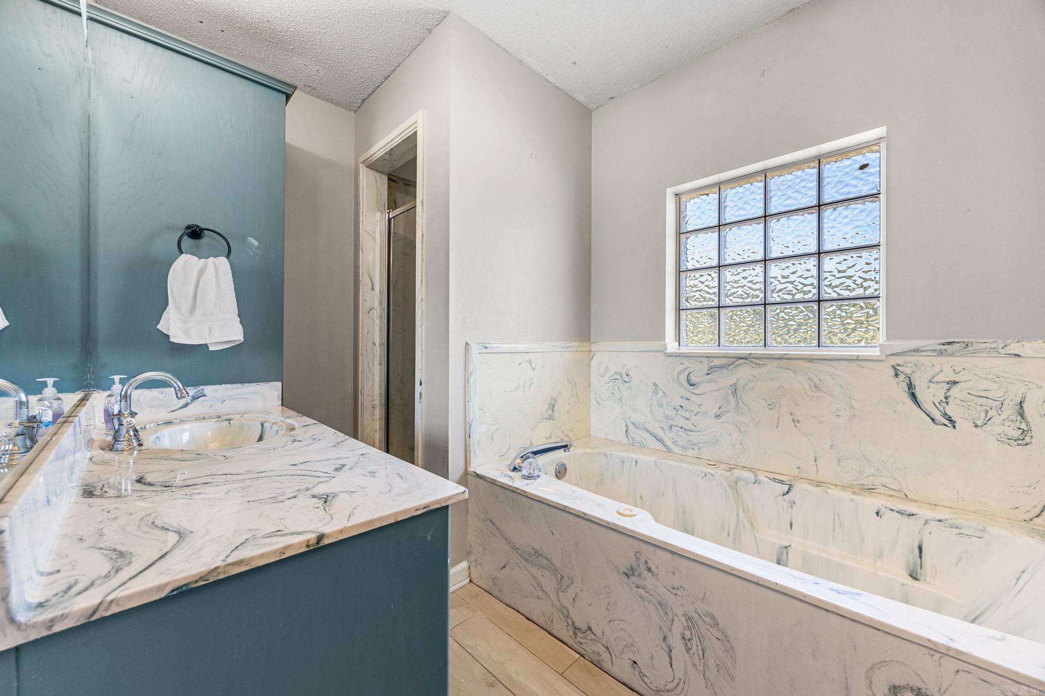 141 Pony Tail Lane Property Photo 23