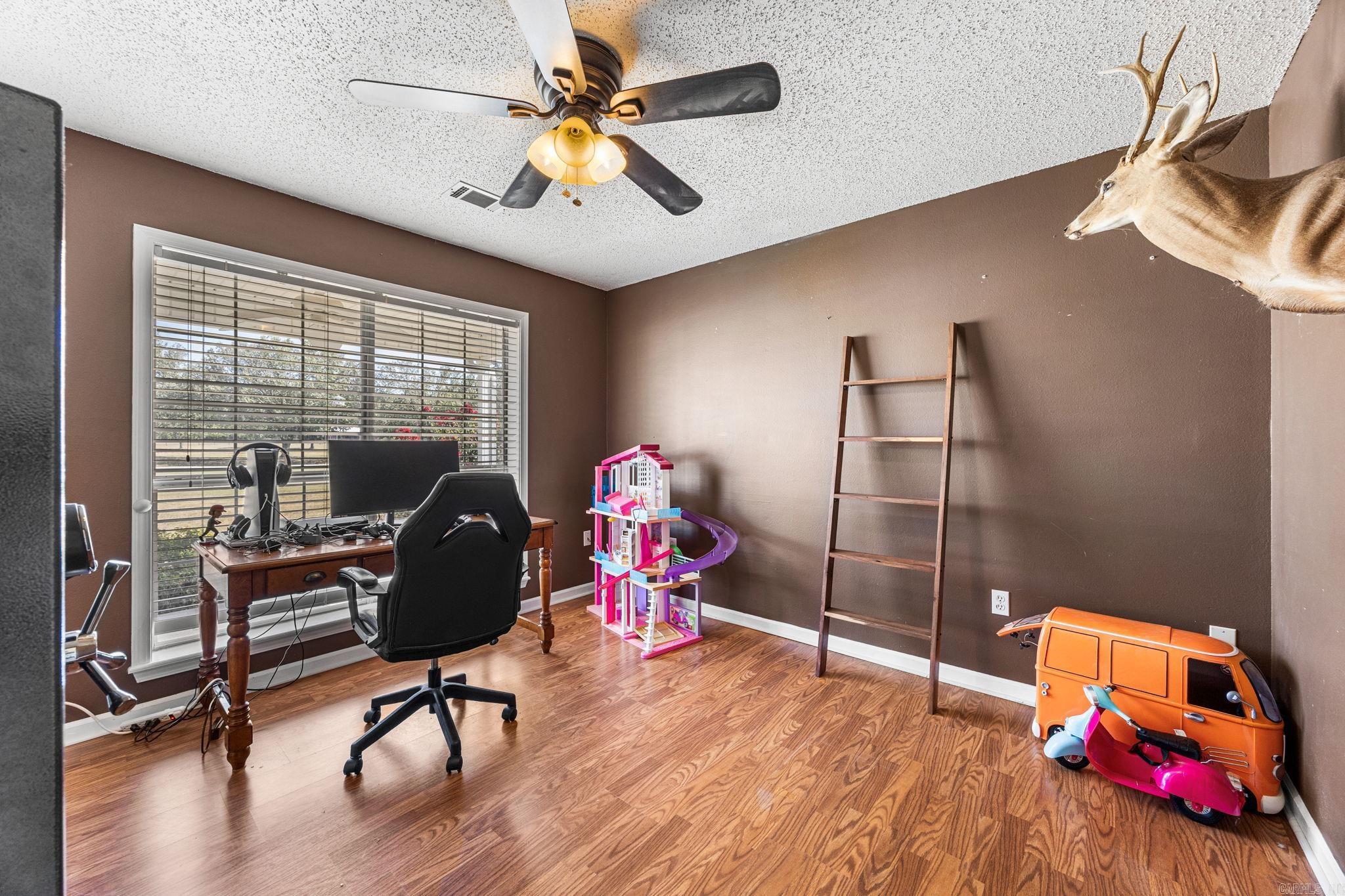 141 Pony Tail Lane Property Photo 31