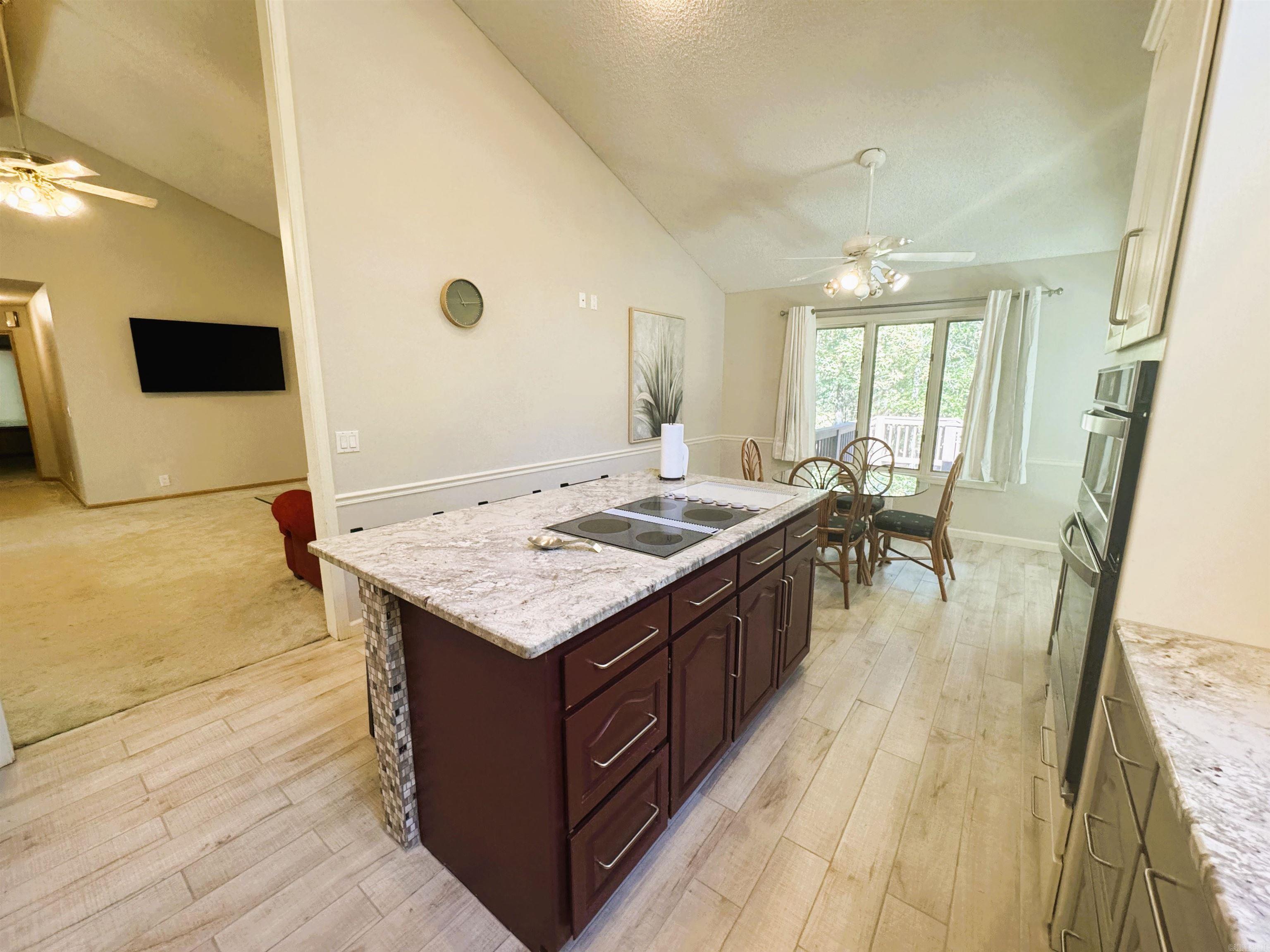 10 Sosegado Lane Property Photo 24