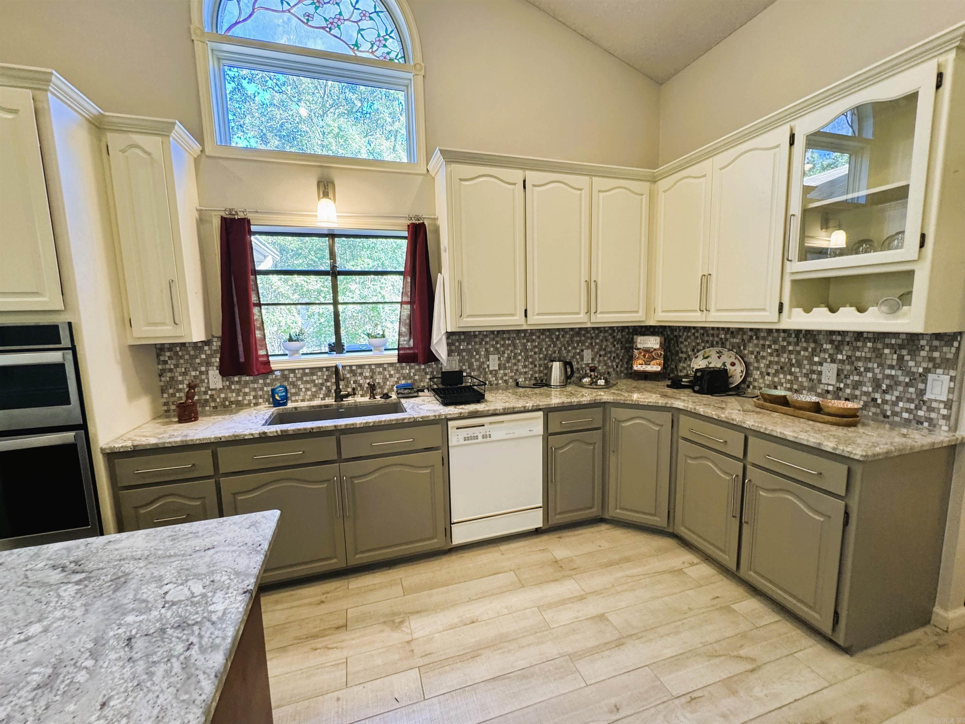 10 Sosegado Lane Property Photo 29