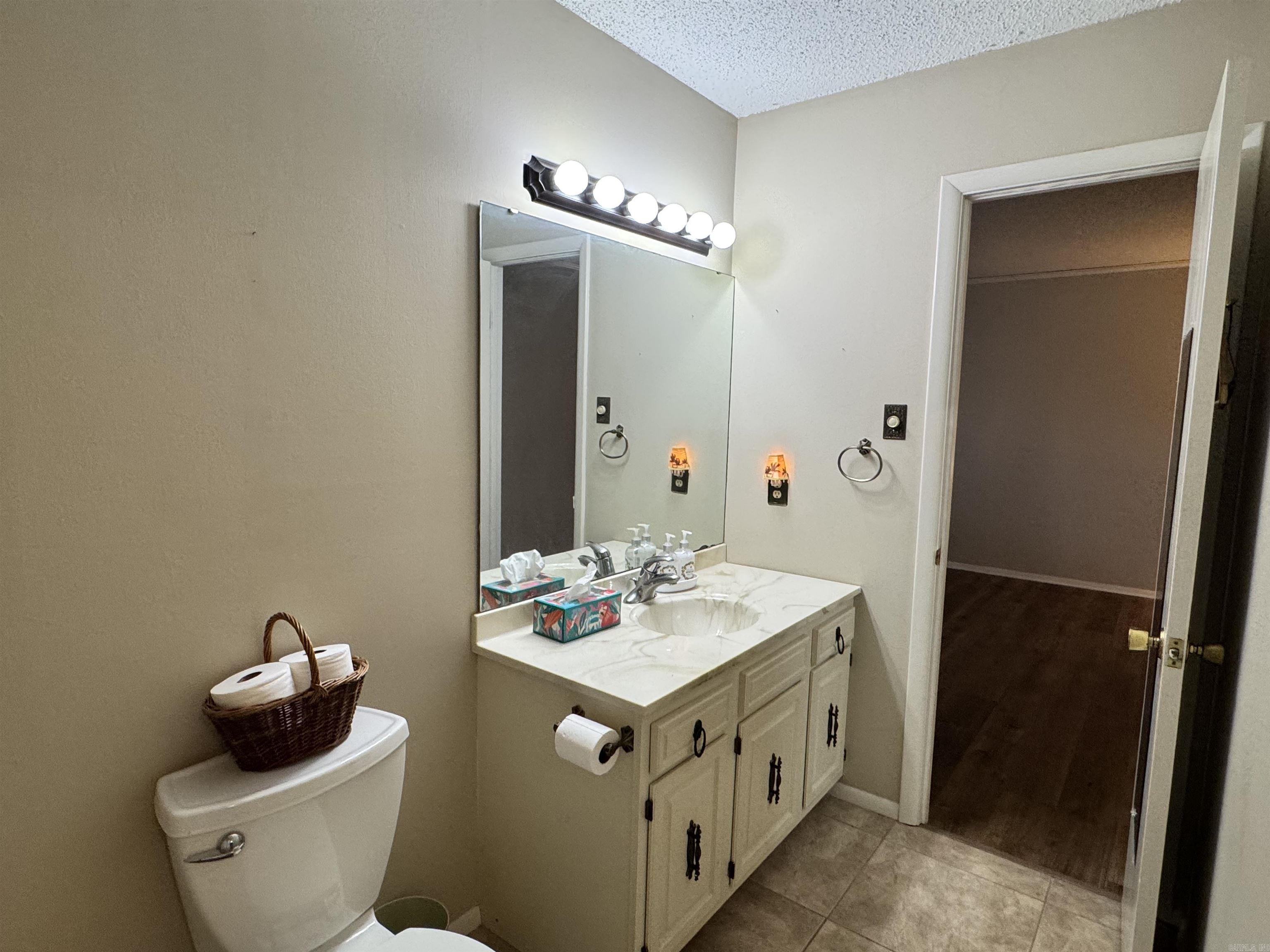 160 Cooper Street 21-c Property Photo 20
