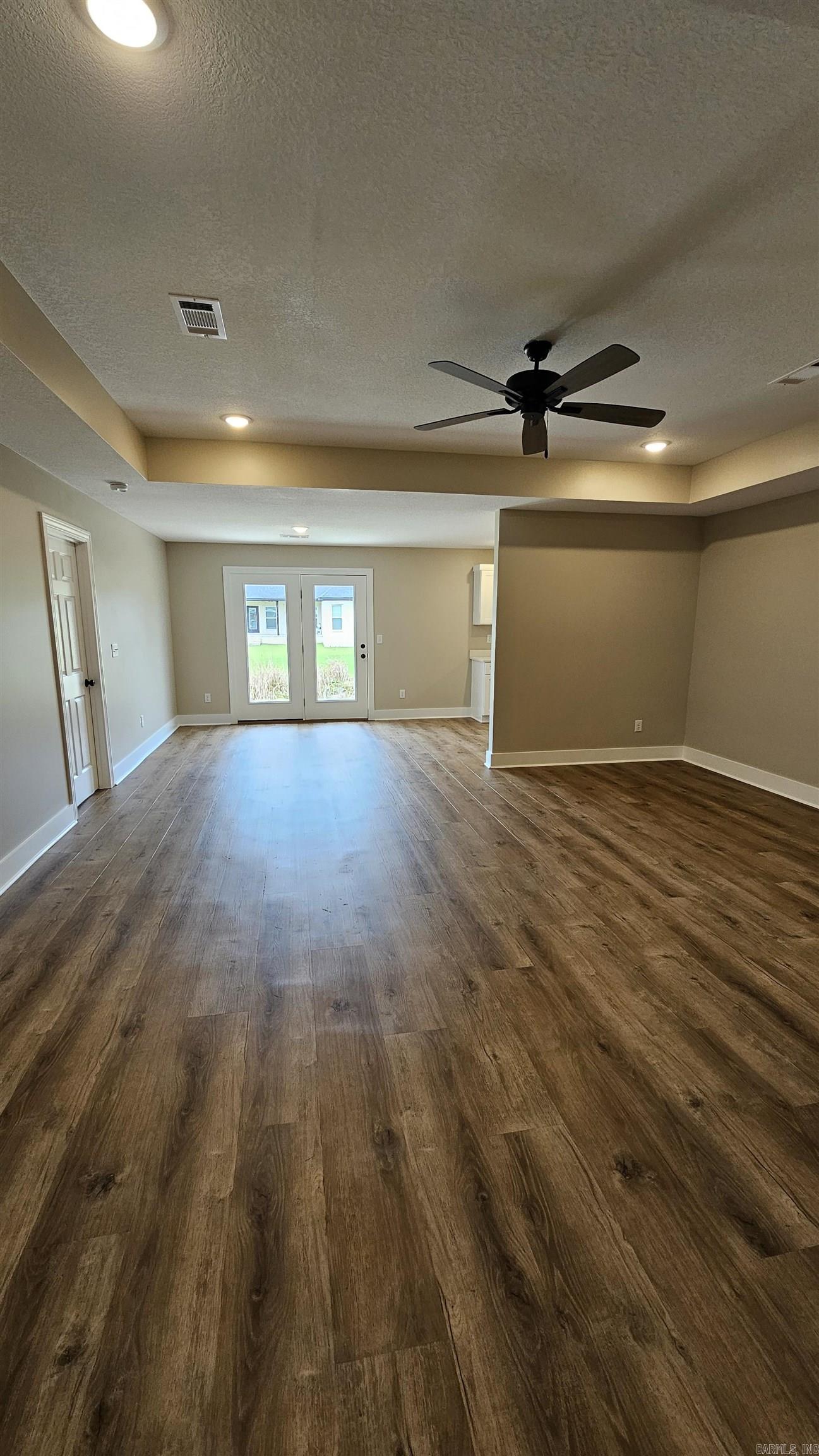 2212 S 19th Street Property Photo 4