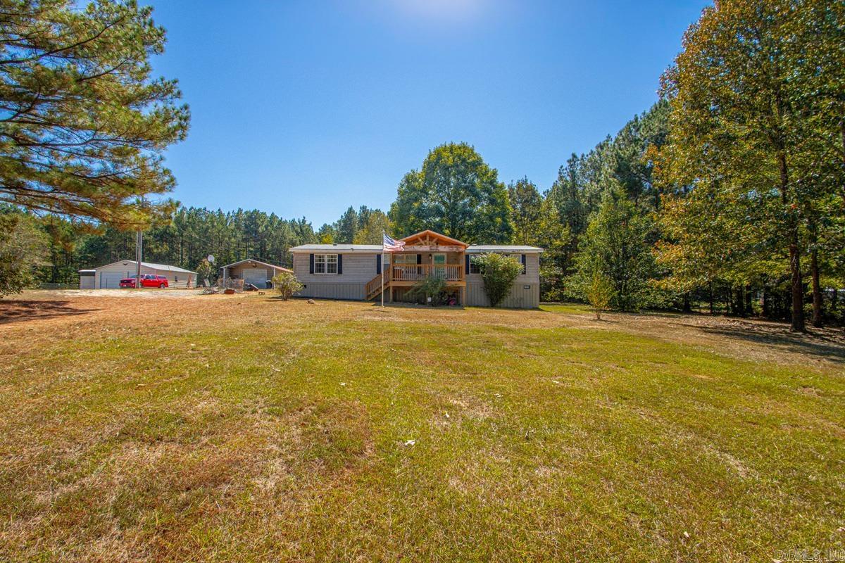 237 Alex Loop Property Photo 3